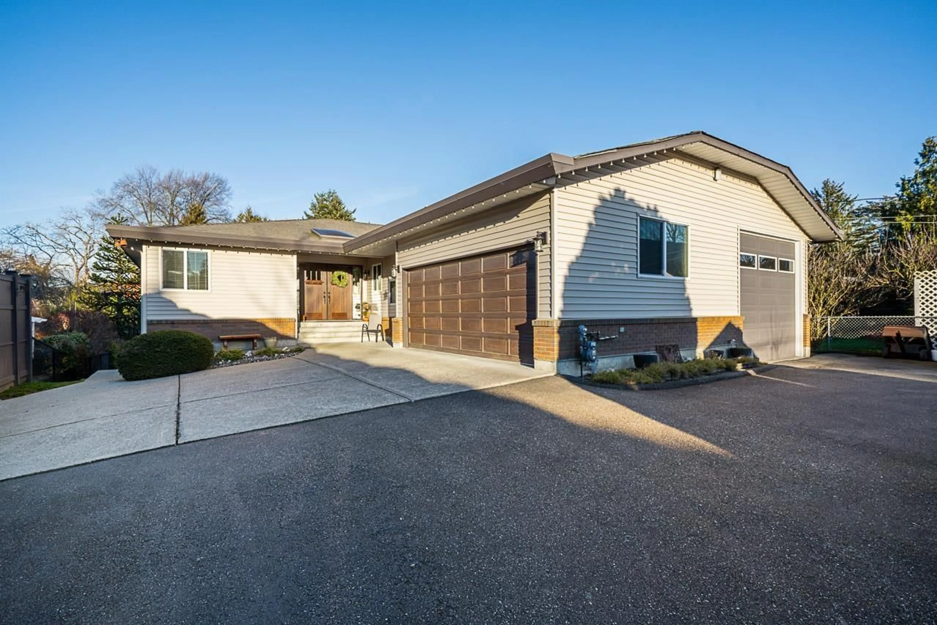Home with brick exterior material, street for 45549 WELLS ROAD, Chilliwack British Columbia V2R1G6