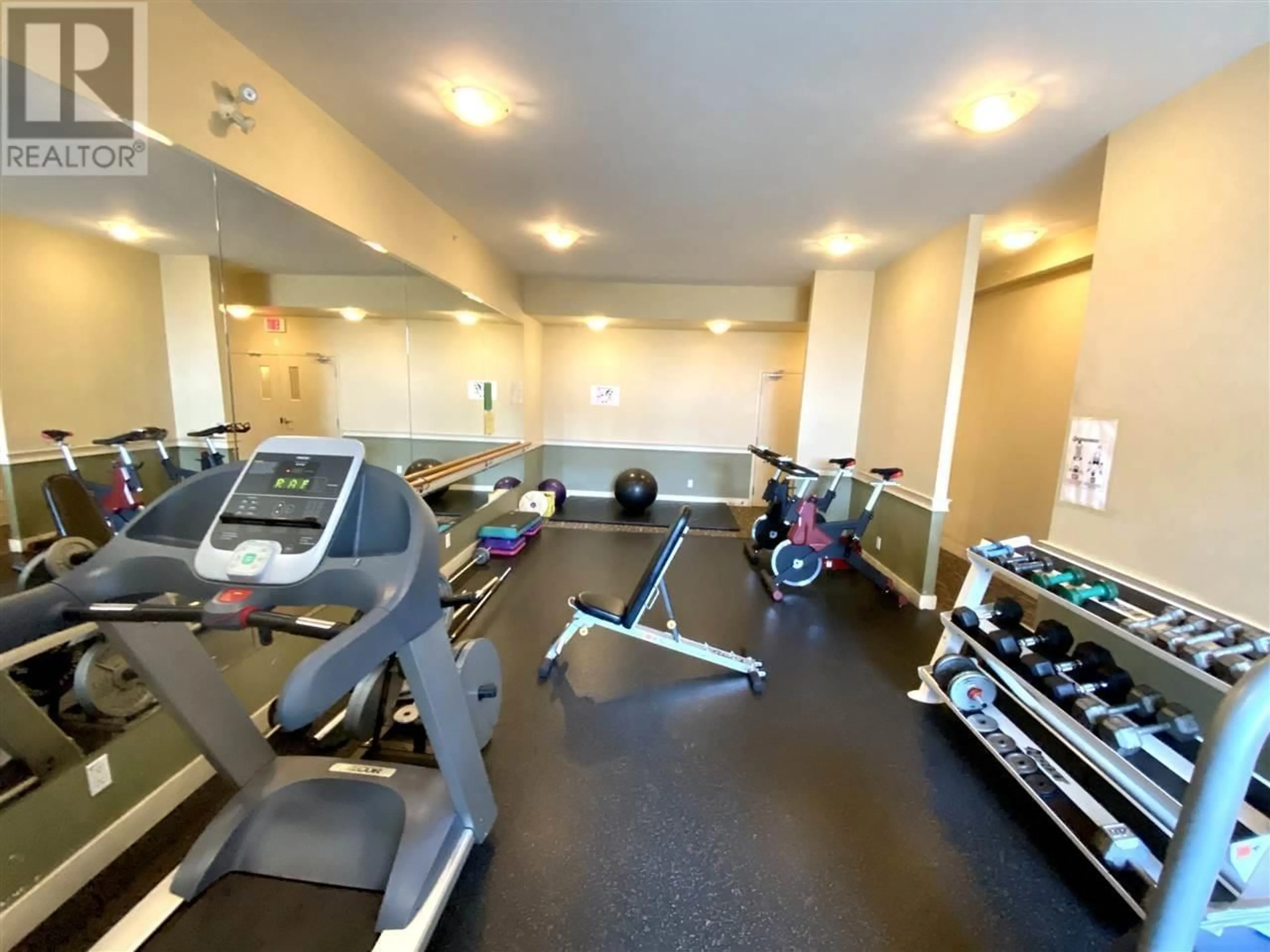 Gym or fitness room for 220 2515 ONTARIO STREET, Vancouver British Columbia V5T4V4