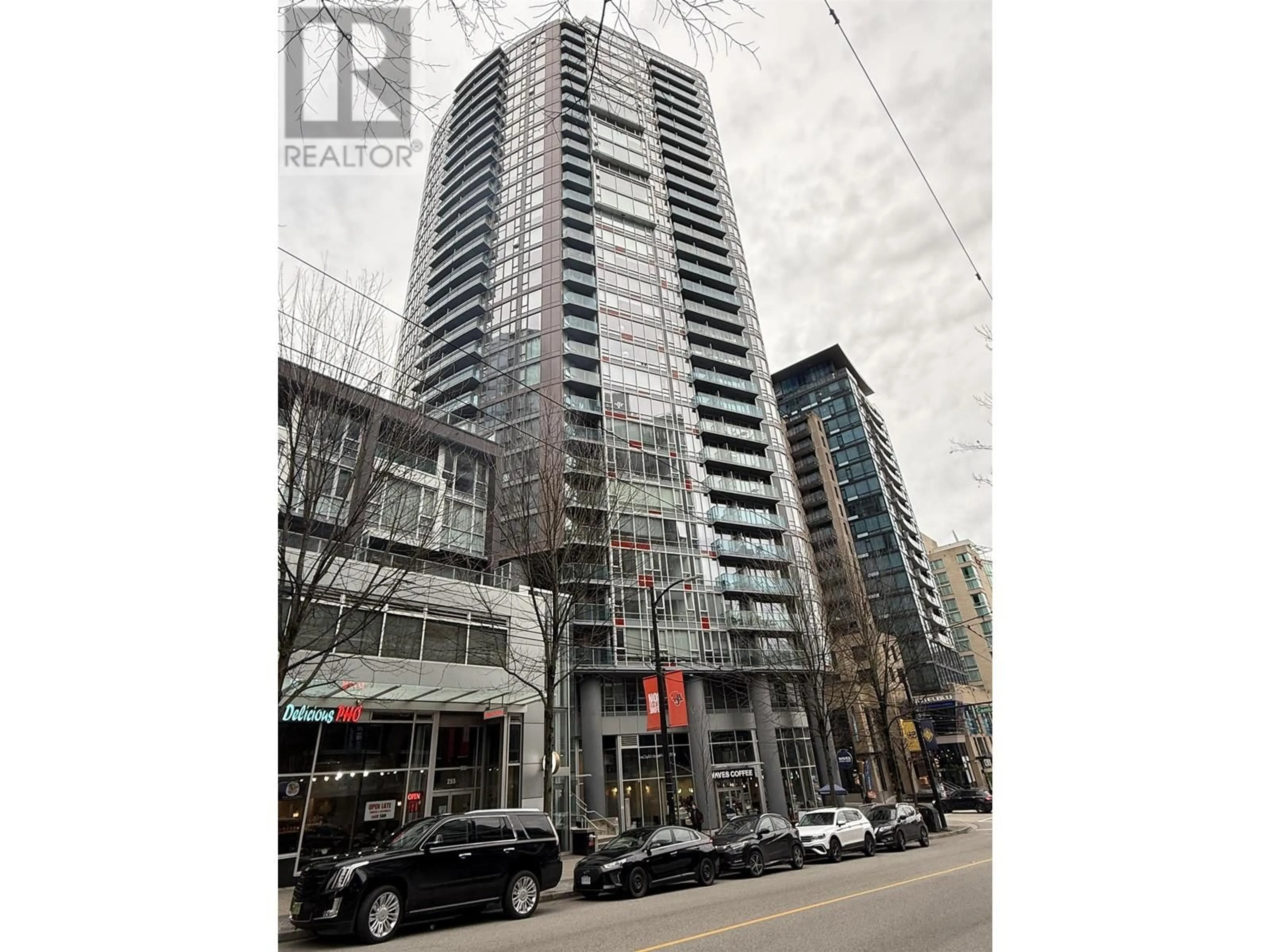 Indoor foyer for 709 233 ROBSON STREET, Vancouver British Columbia V6B0E8