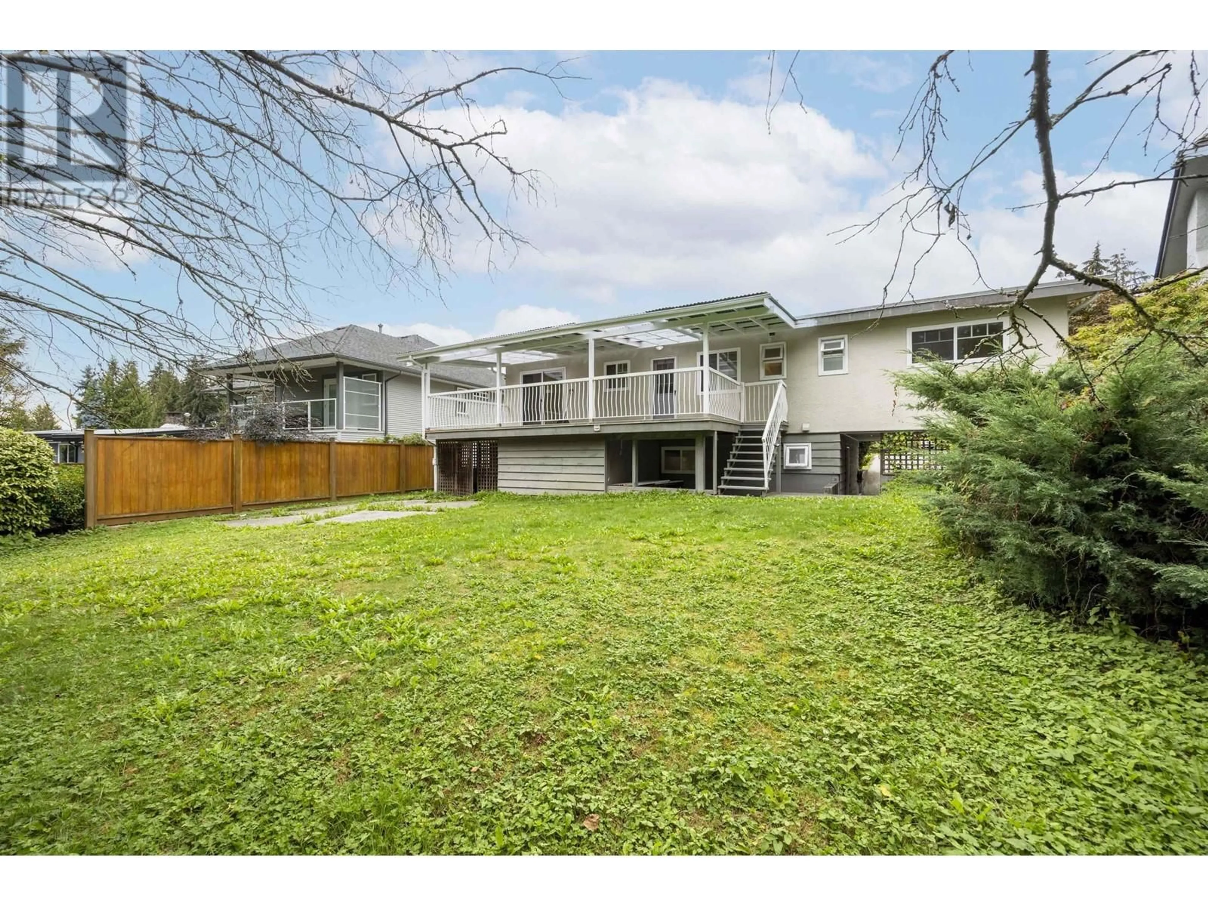 A pic from outside/outdoor area/front of a property/back of a property/a pic from drone, street for 2110 JORDAN DRIVE, Burnaby British Columbia V5B4E8