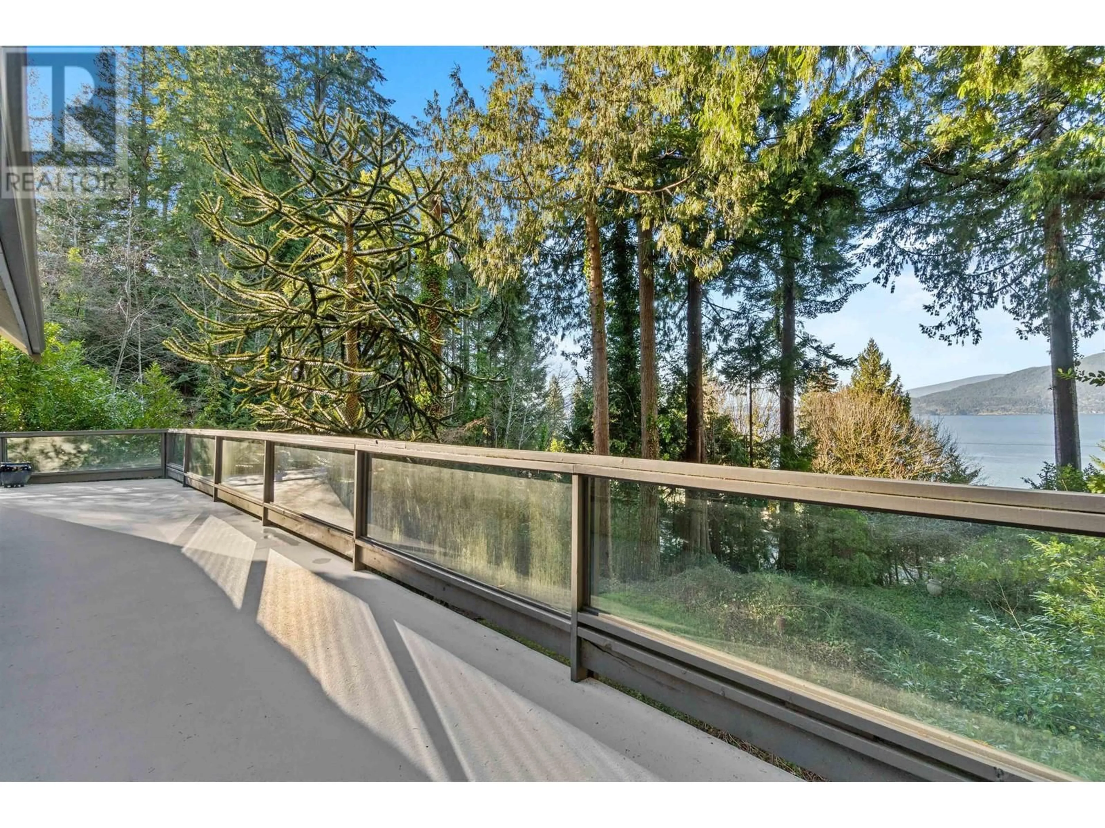 Patio, forest/trees view for 310 BAYVIEW ROAD, Lions Bay British Columbia V0N2E0