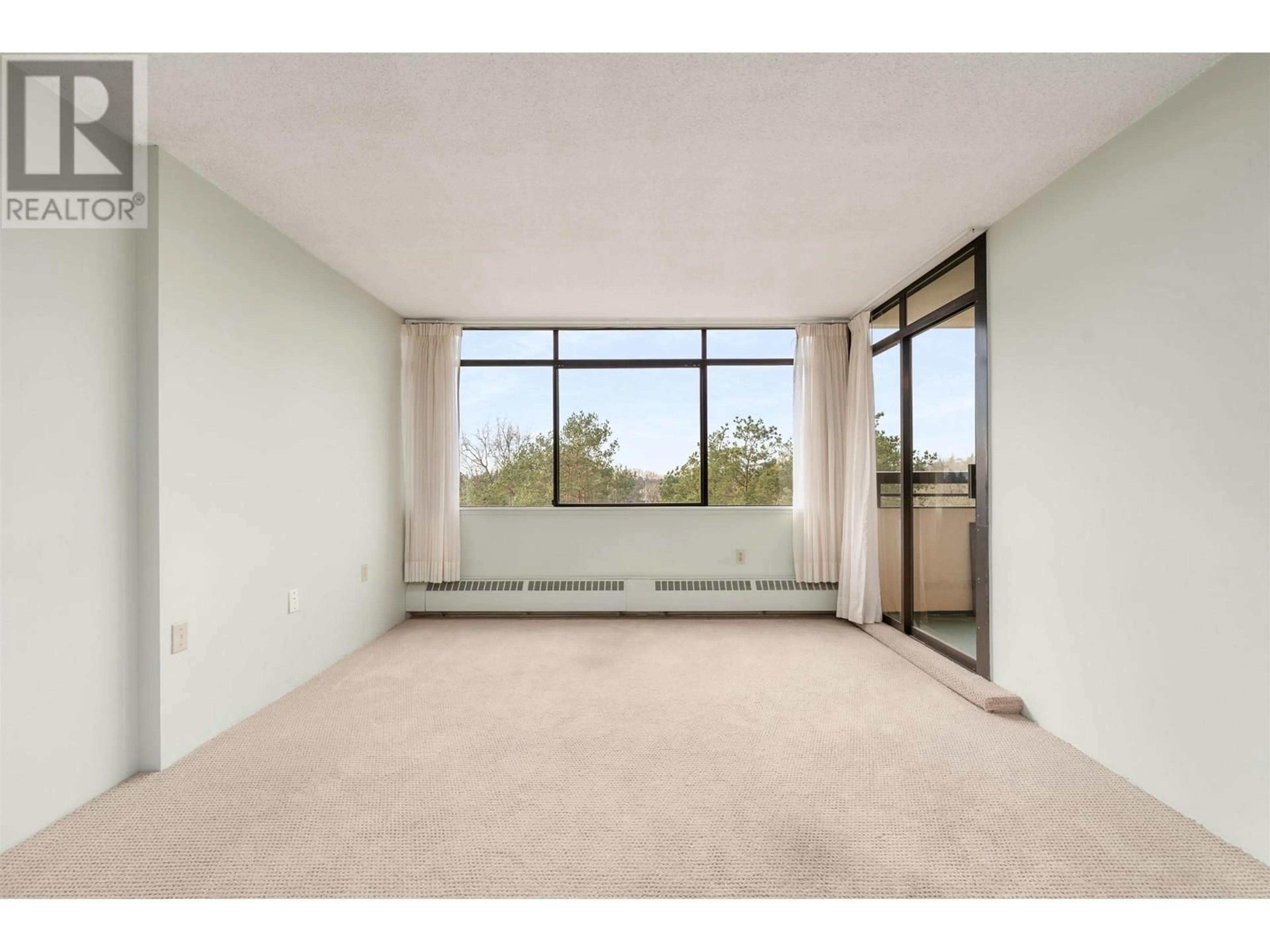 A pic of a room for 809 - 6611 MINORU BOULEVARD, Richmond British Columbia V6Y1Y9