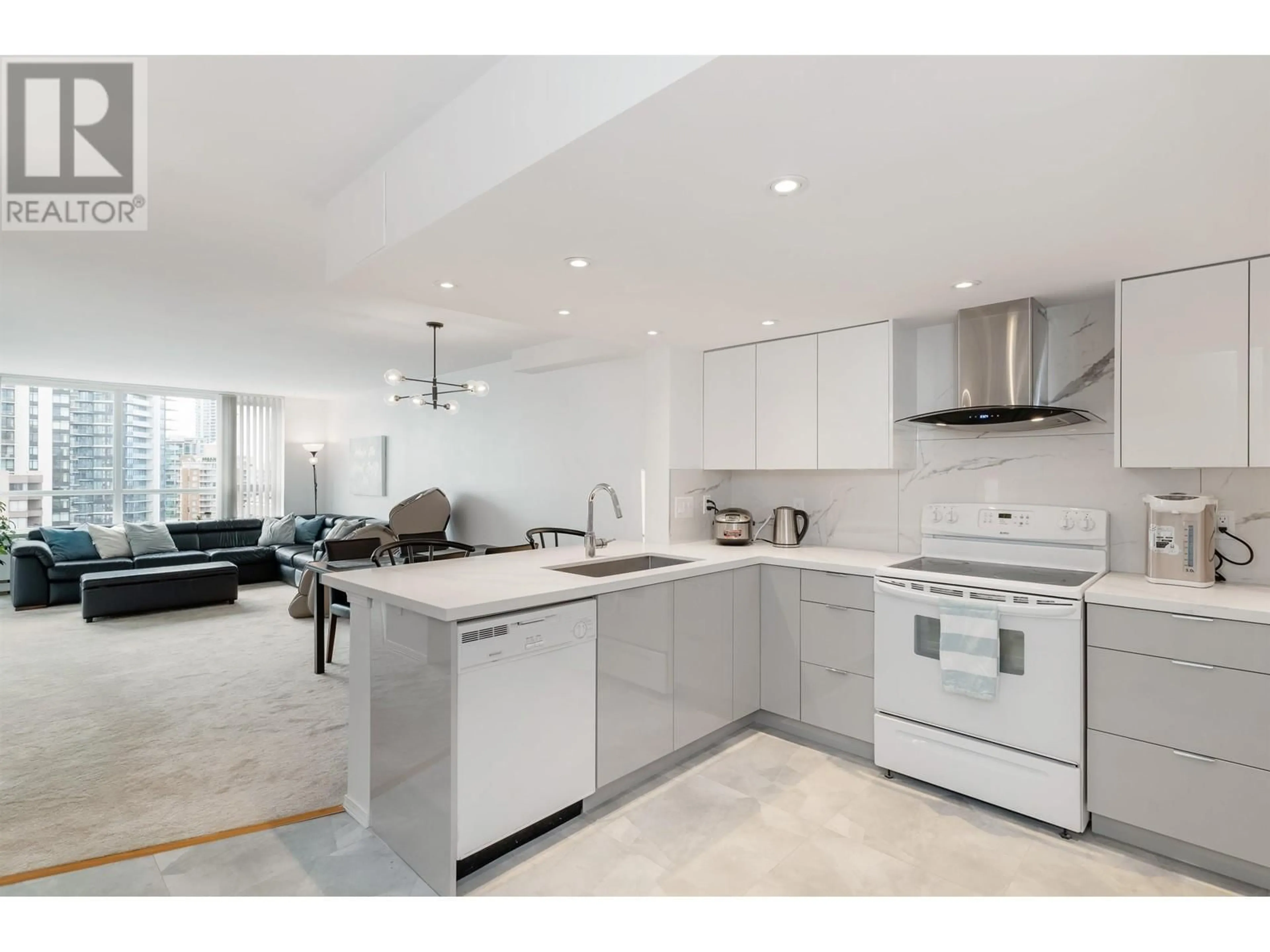 Open concept kitchen, ceramic/tile floor for 2102 6055 NELSON AVENUE, Burnaby British Columbia V5H4L4