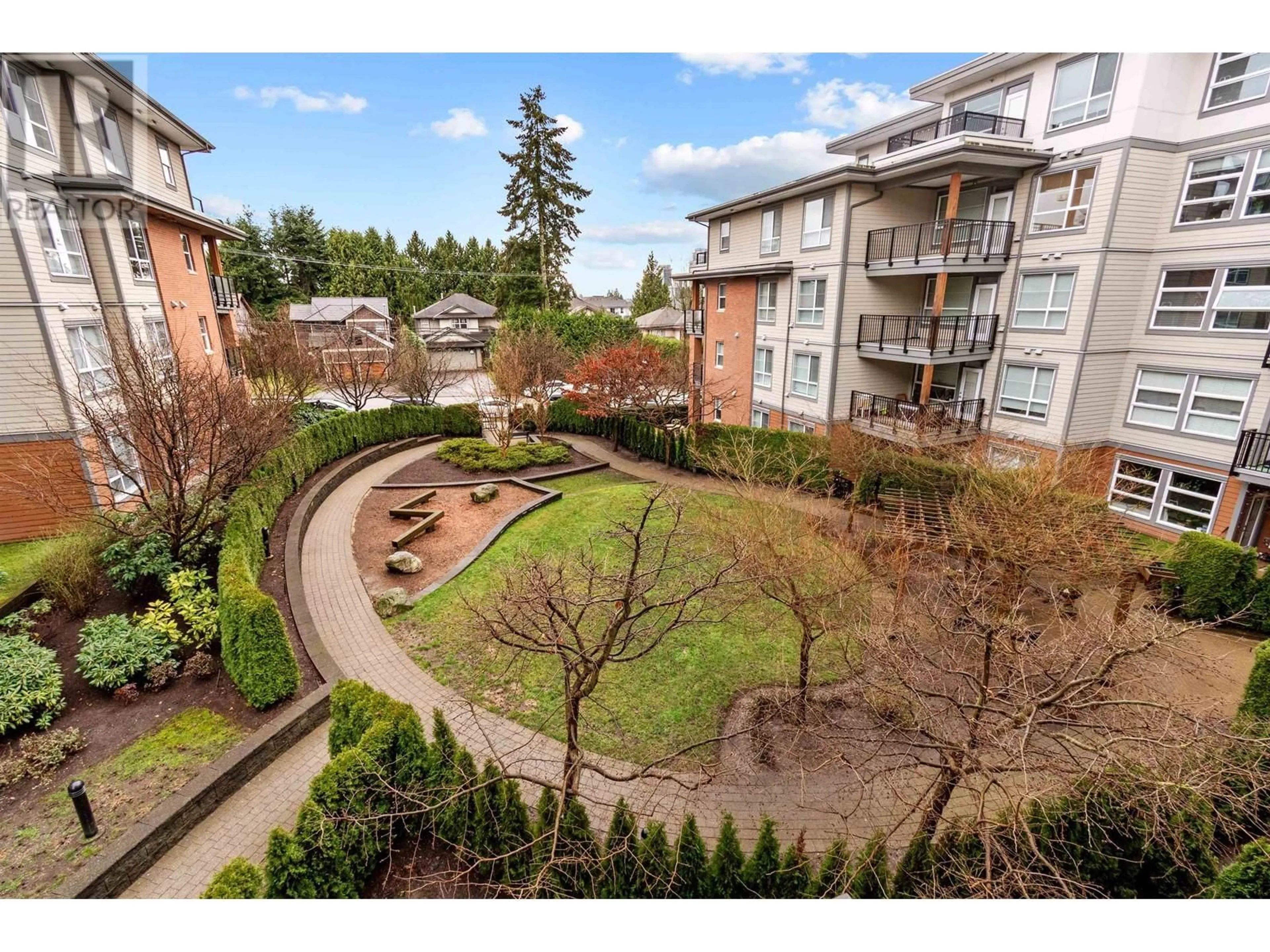 A pic from outside/outdoor area/front of a property/back of a property/a pic from drone, unknown for 310 607 COTTONWOOD AVENUE, Coquitlam British Columbia V3J0H1