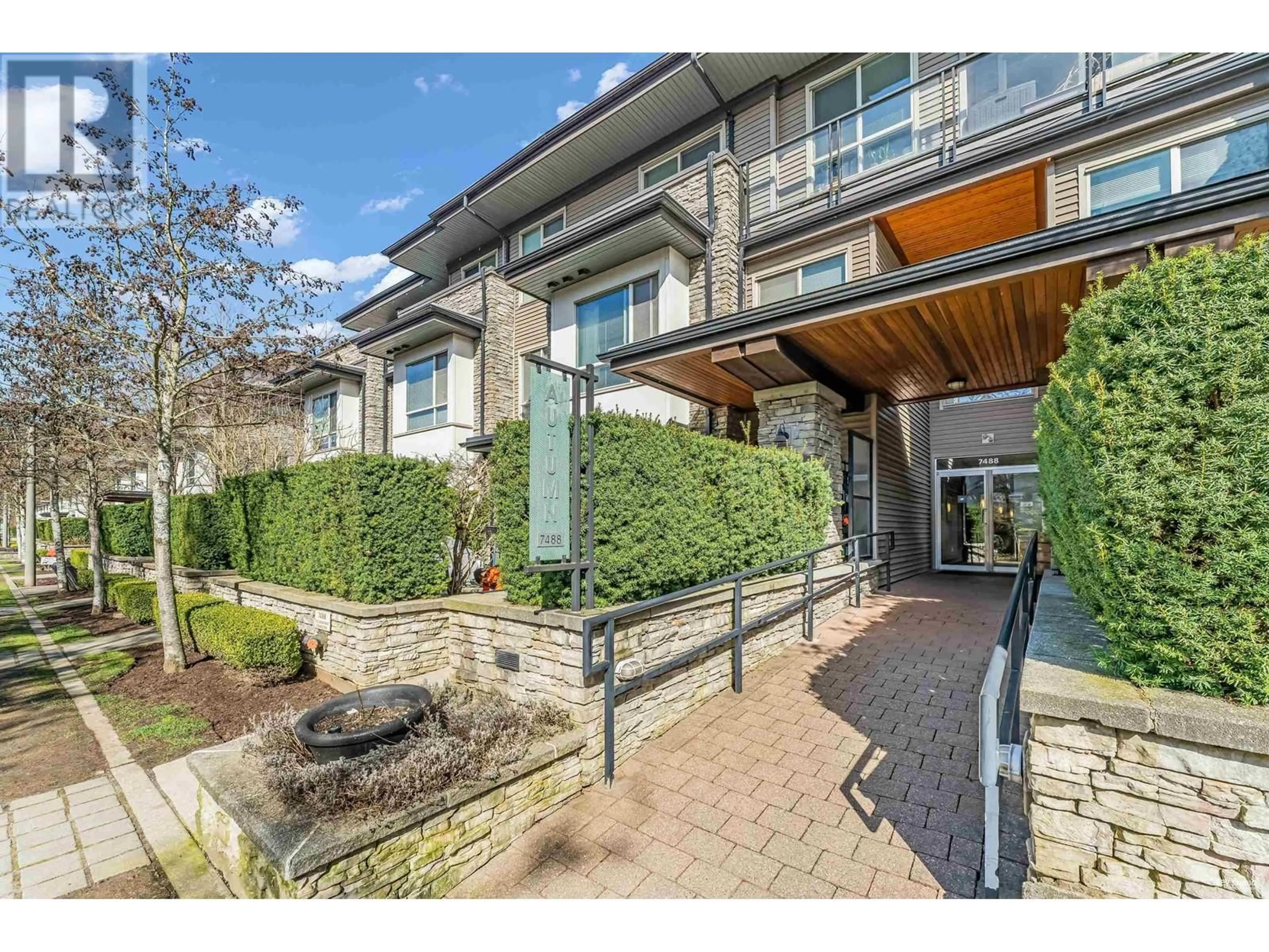 Unknown for 111 7488 BYRNEPARK WALK, Burnaby British Columbia V3N0B6