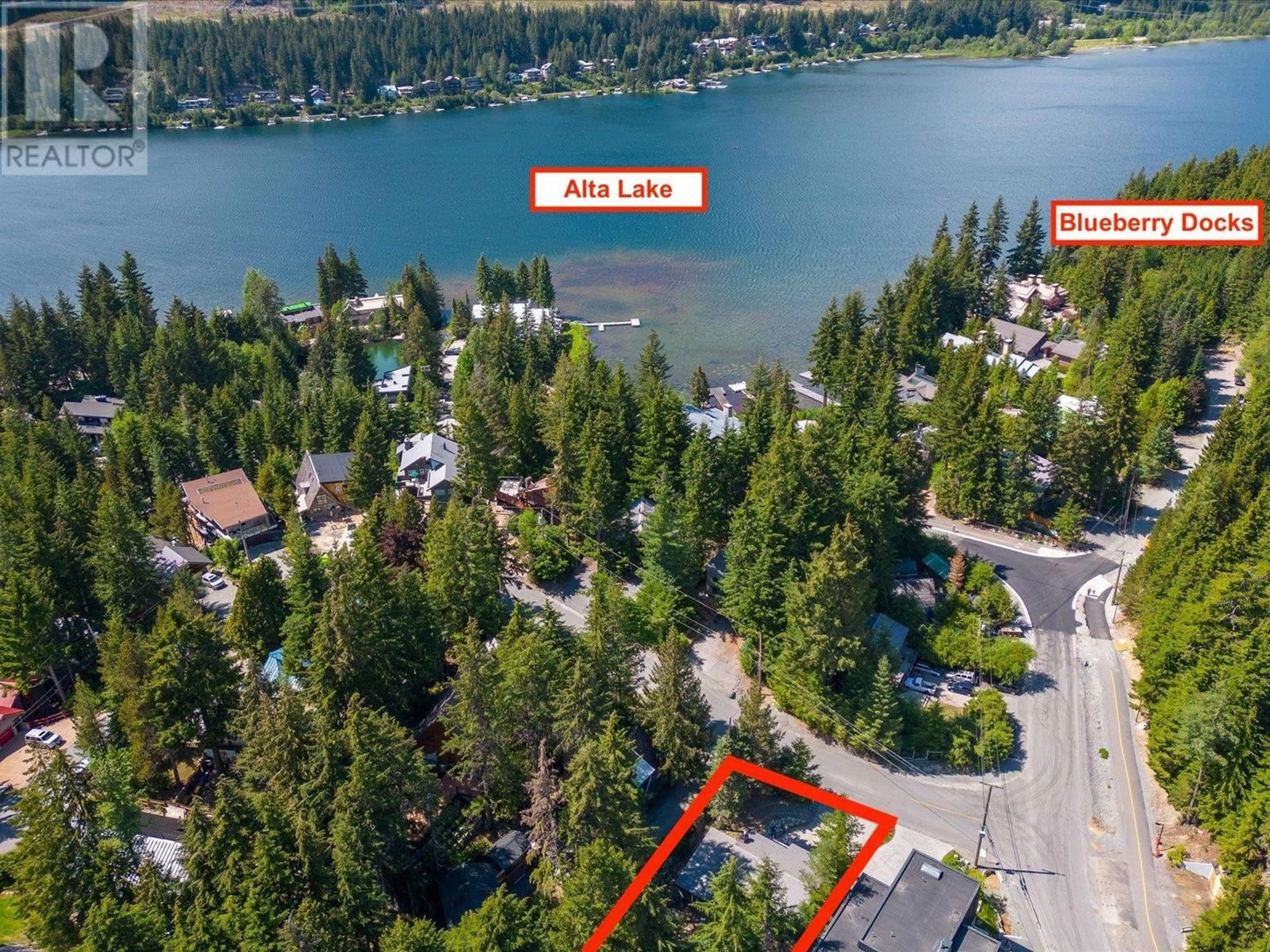 A pic from outside/outdoor area/front of a property/back of a property/a pic from drone, water/lake/river/ocean view for 3106 TYROL CRESCENT, Whistler British Columbia V8E0B8