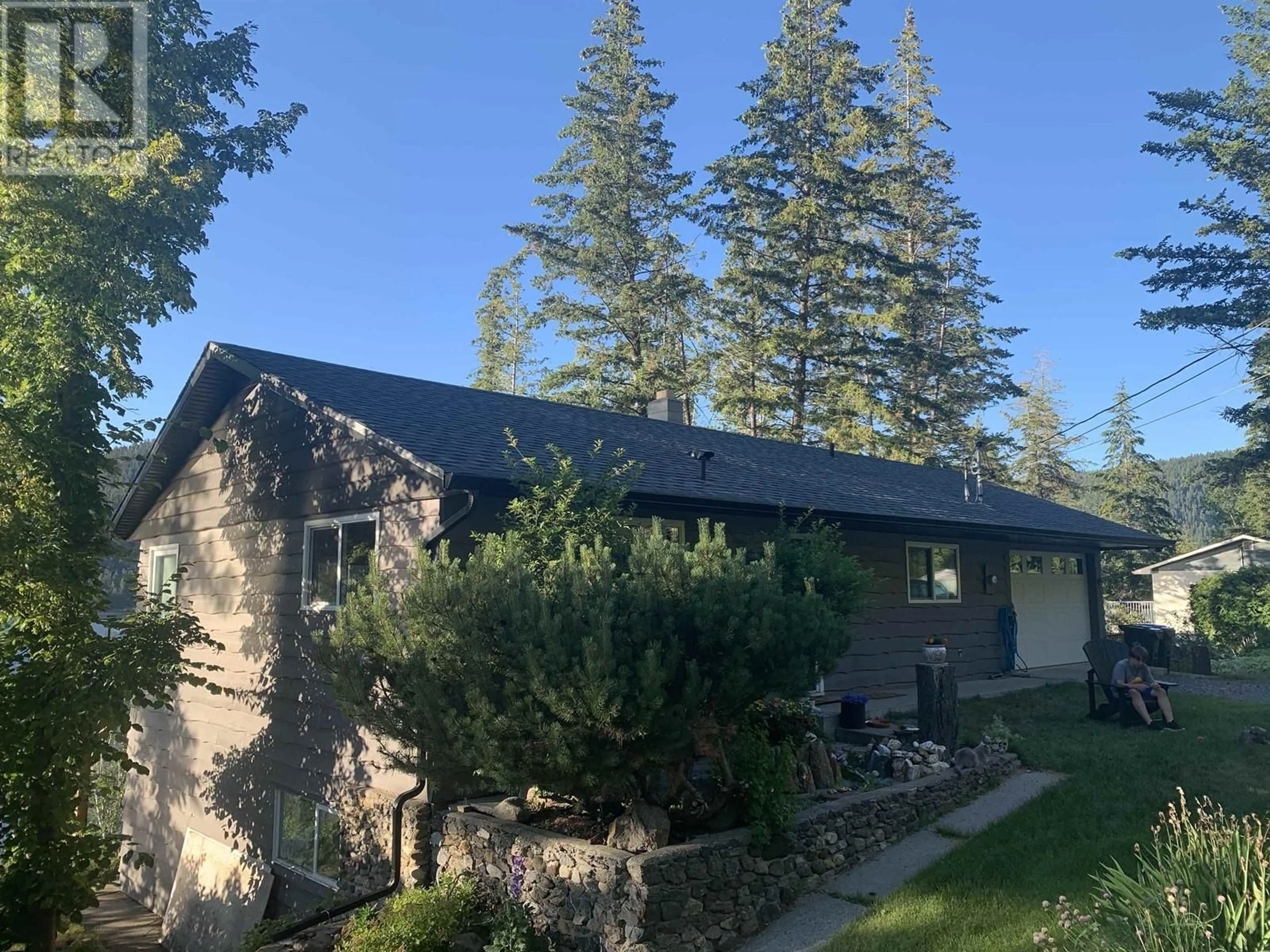 A pic from outside/outdoor area/front of a property/back of a property/a pic from drone, unknown for 1718 SOUTH LAKESIDE DRIVE, Williams Lake British Columbia V2G5L6