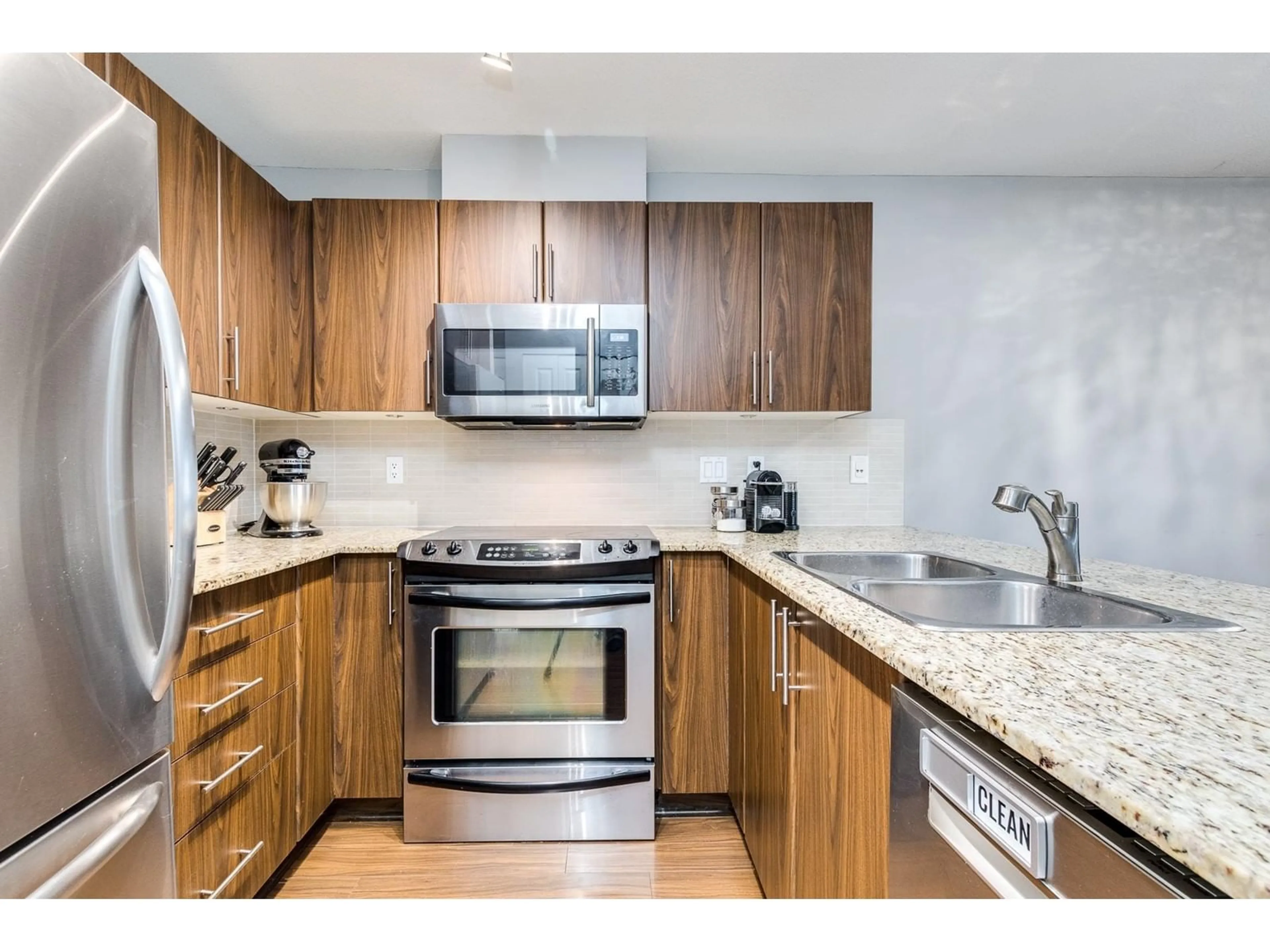 Standard kitchen, unknown for C102 8929 202 STREET, Langley British Columbia V1M0B4