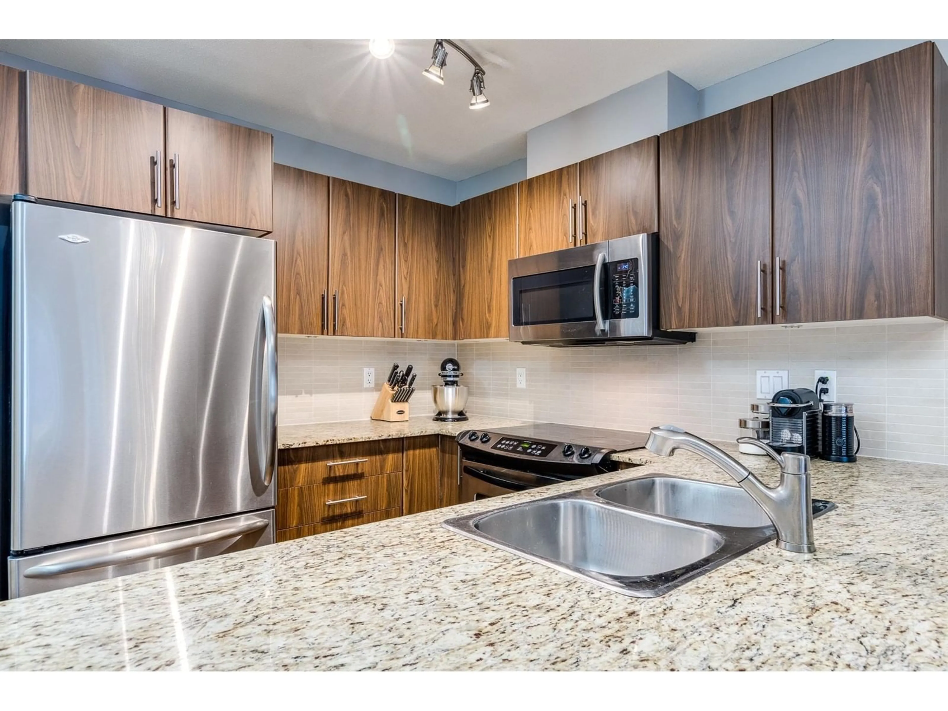 Standard kitchen, unknown for C102 8929 202 STREET, Langley British Columbia V1M0B4