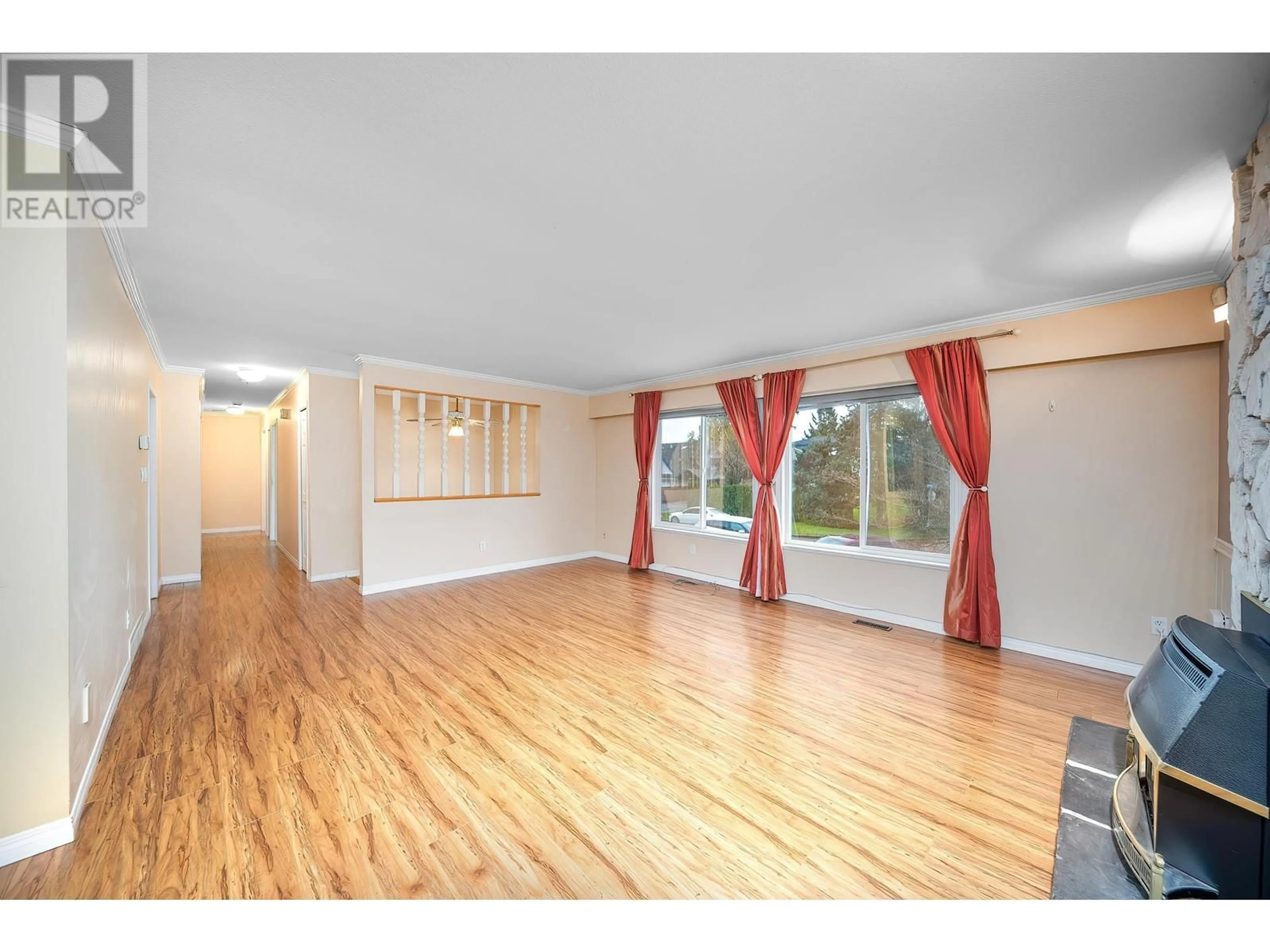 A pic of a room for 2145 DORSET AVENUE, Port Coquitlam British Columbia V3B5G8