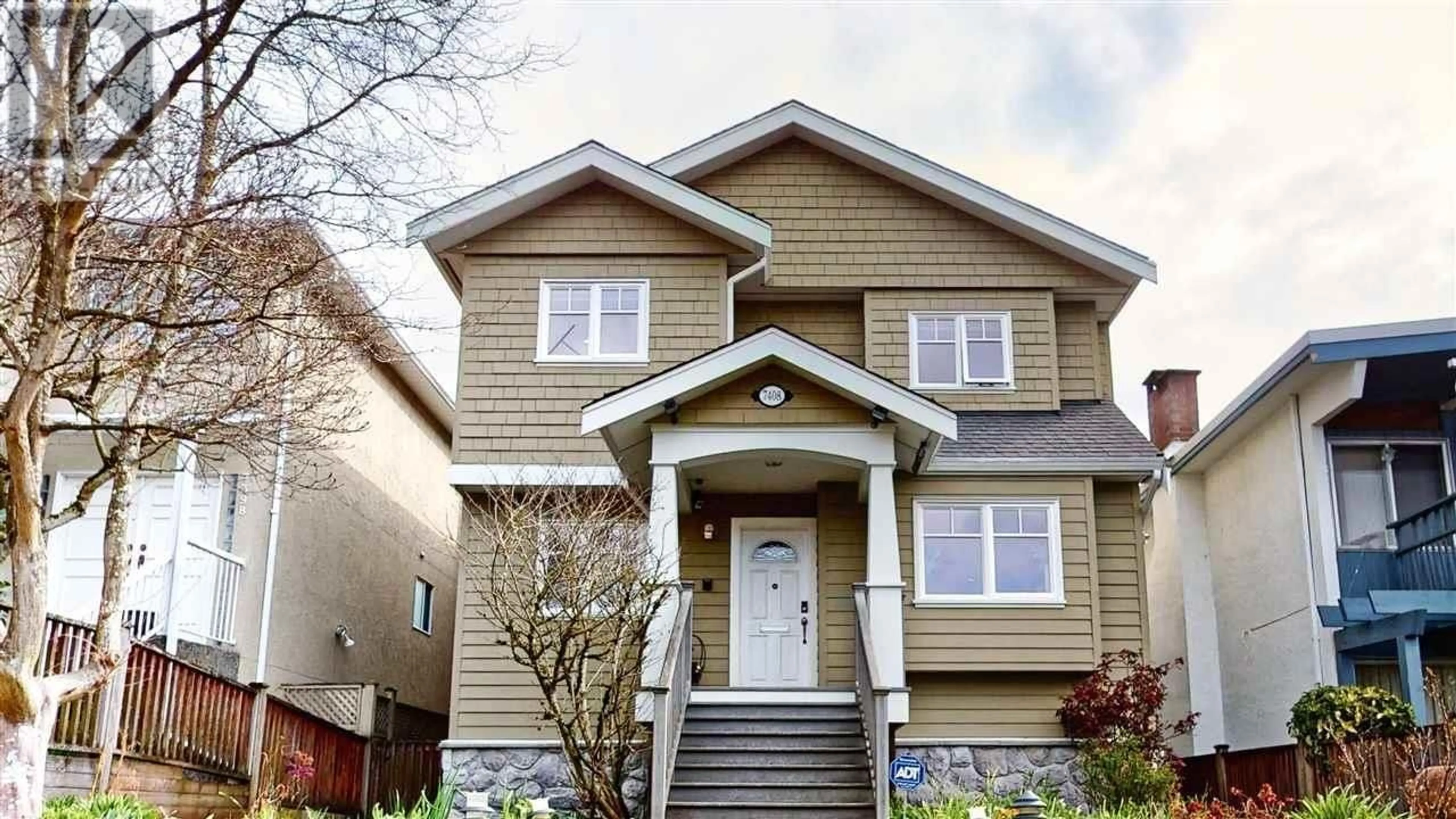 Home with vinyl exterior material, street for 7408 LABURNUM STREET, Vancouver British Columbia V6P5N3