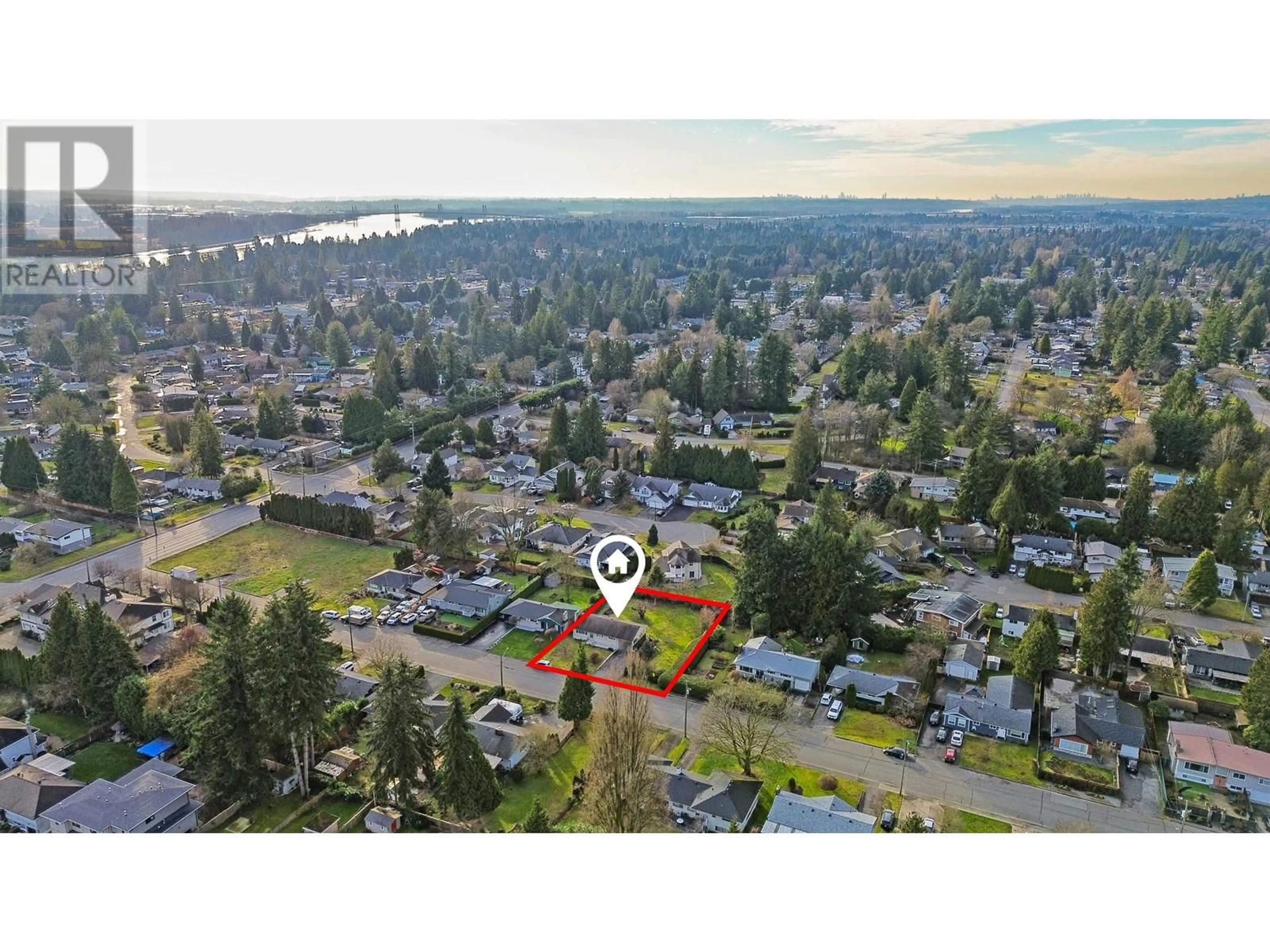 A pic from outside/outdoor area/front of a property/back of a property/a pic from drone, water/lake/river/ocean view for 12075 220TH STREET, Maple Ridge British Columbia V2X5R6