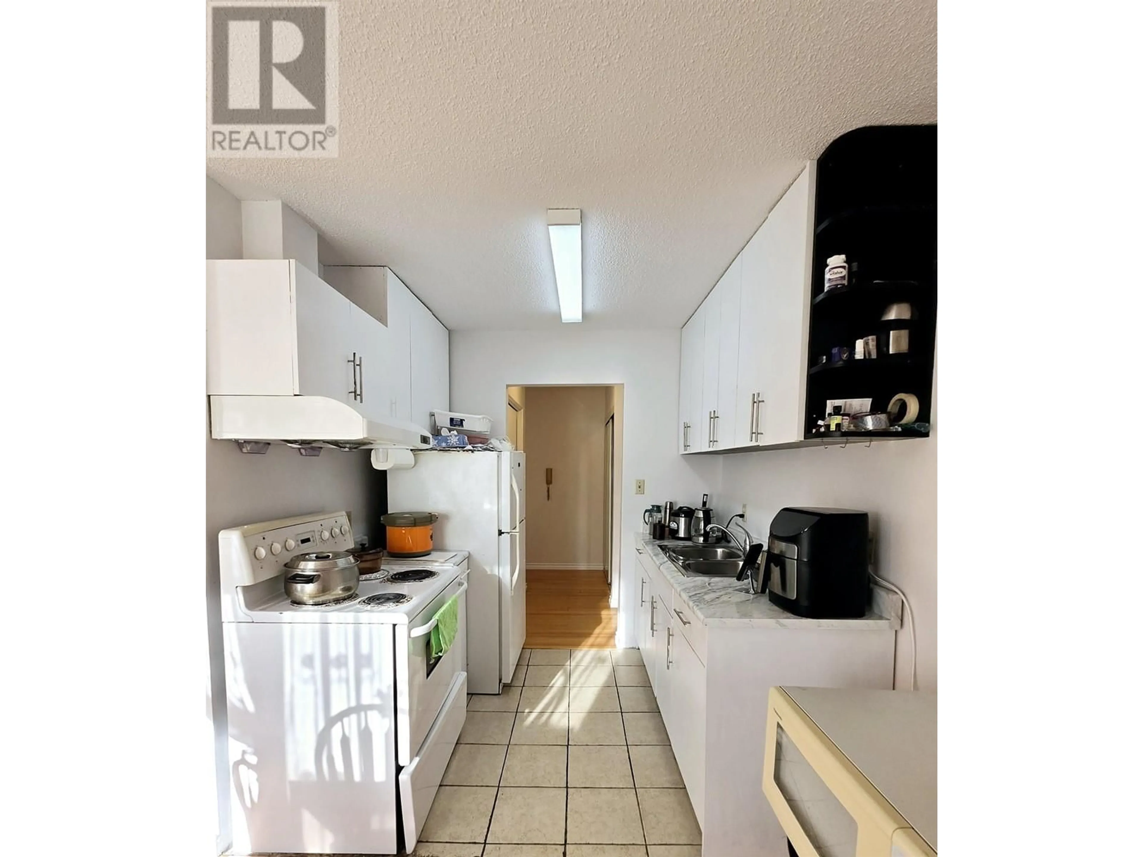 Standard kitchen, unknown for 253 8131A RYAN ROAD, Richmond British Columbia V7A2E4