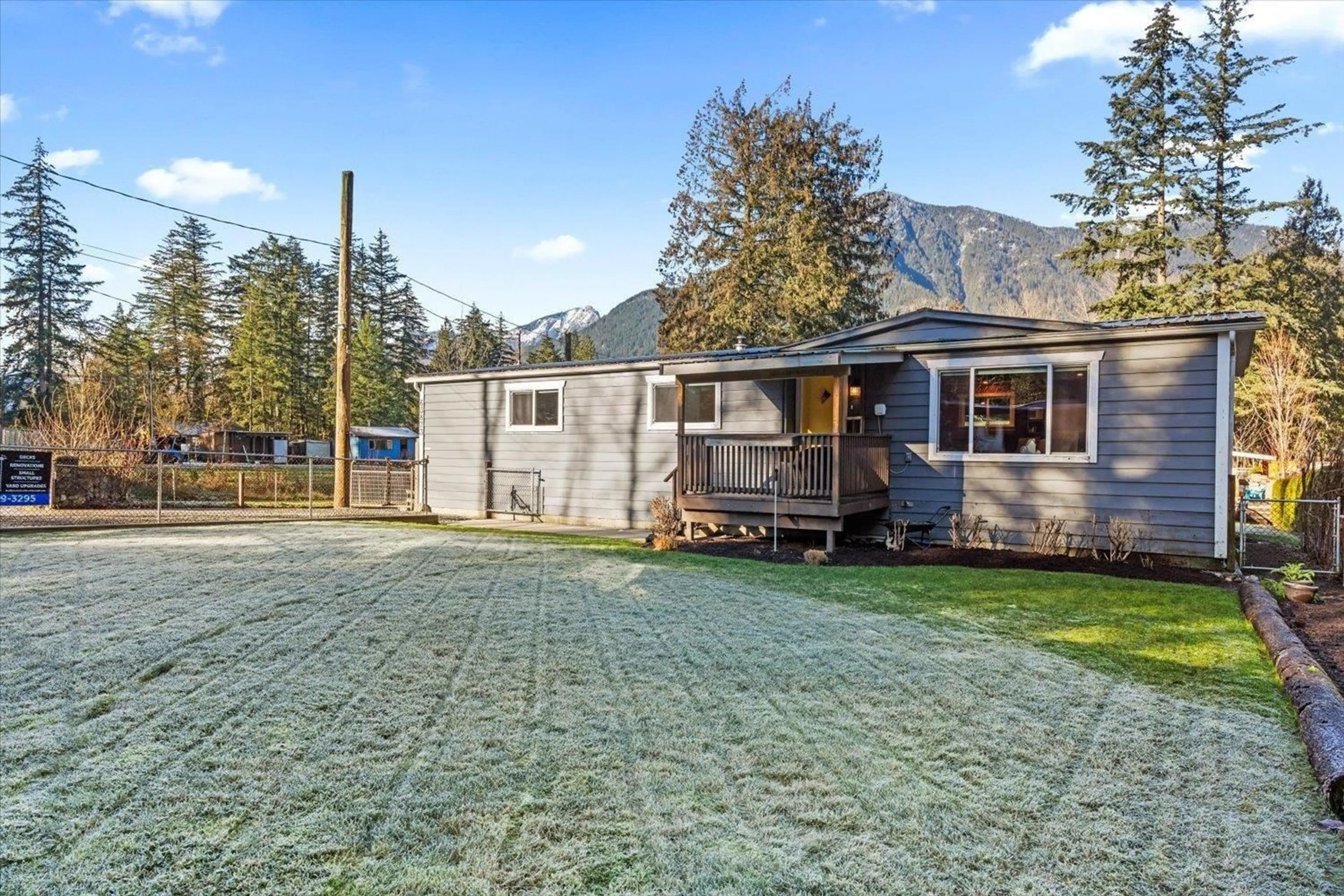 A pic from outside/outdoor area/front of a property/back of a property/a pic from drone, mountain view for 63873 TOM BERRY ROAD|Hope, Hope British Columbia V0X1L2