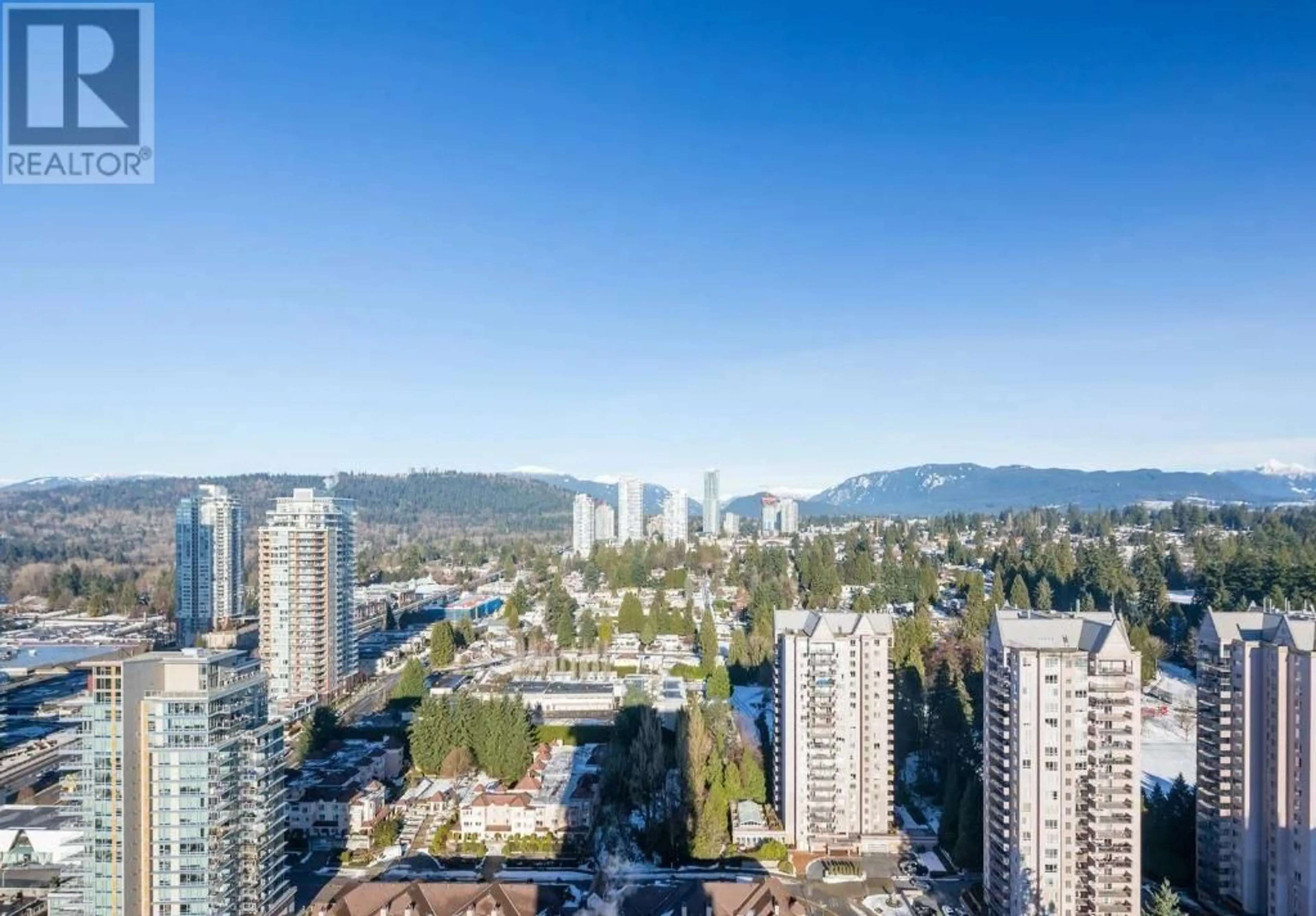 A pic from outside/outdoor area/front of a property/back of a property/a pic from drone, city buildings view from balcony for 2801 450 WESTVIEW STREET, Coquitlam British Columbia V3K6C3