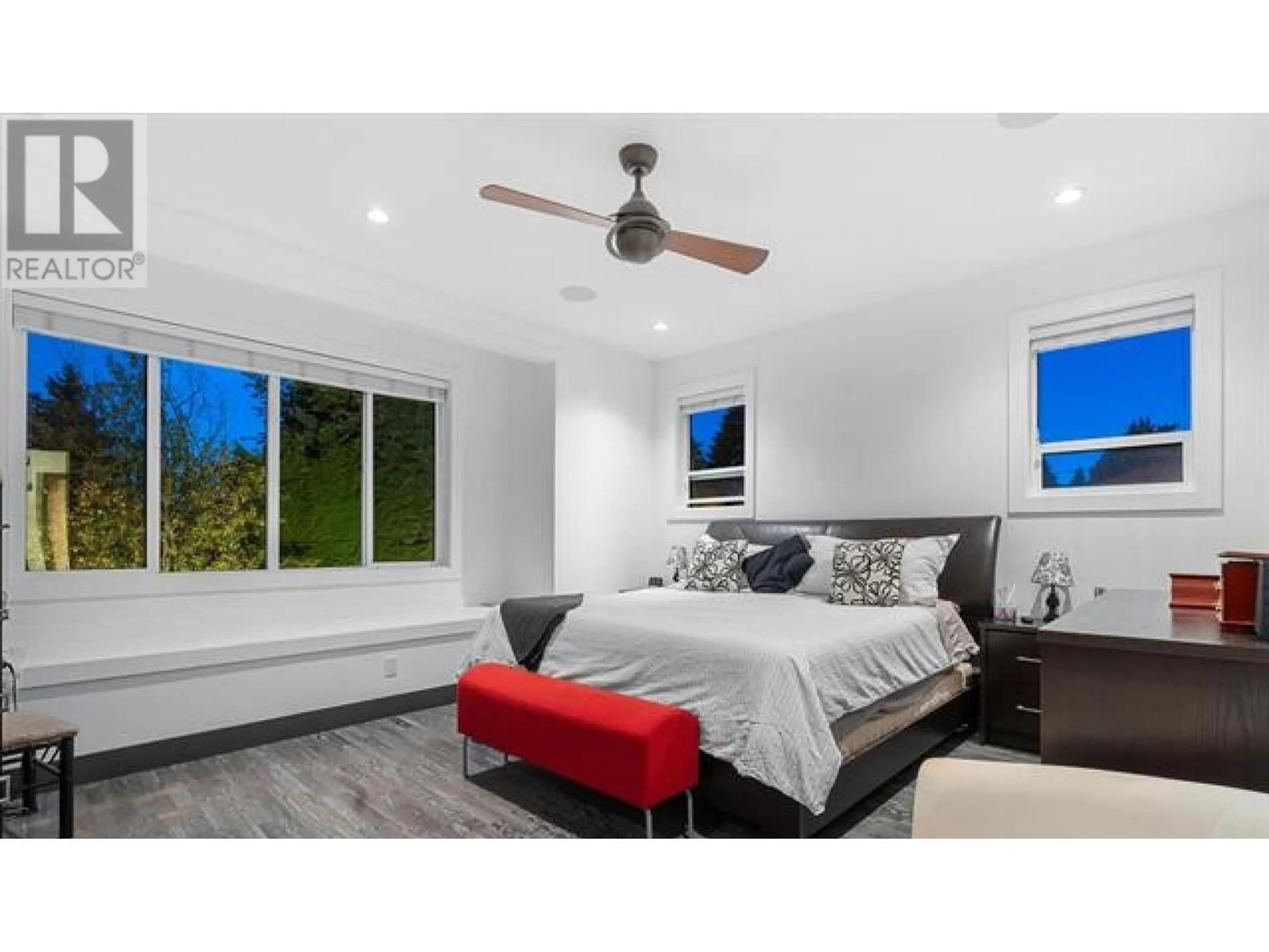 Bedroom with bed, wood/laminate floor for 7493 GATINEAU PLACE, Vancouver British Columbia V5S2S3