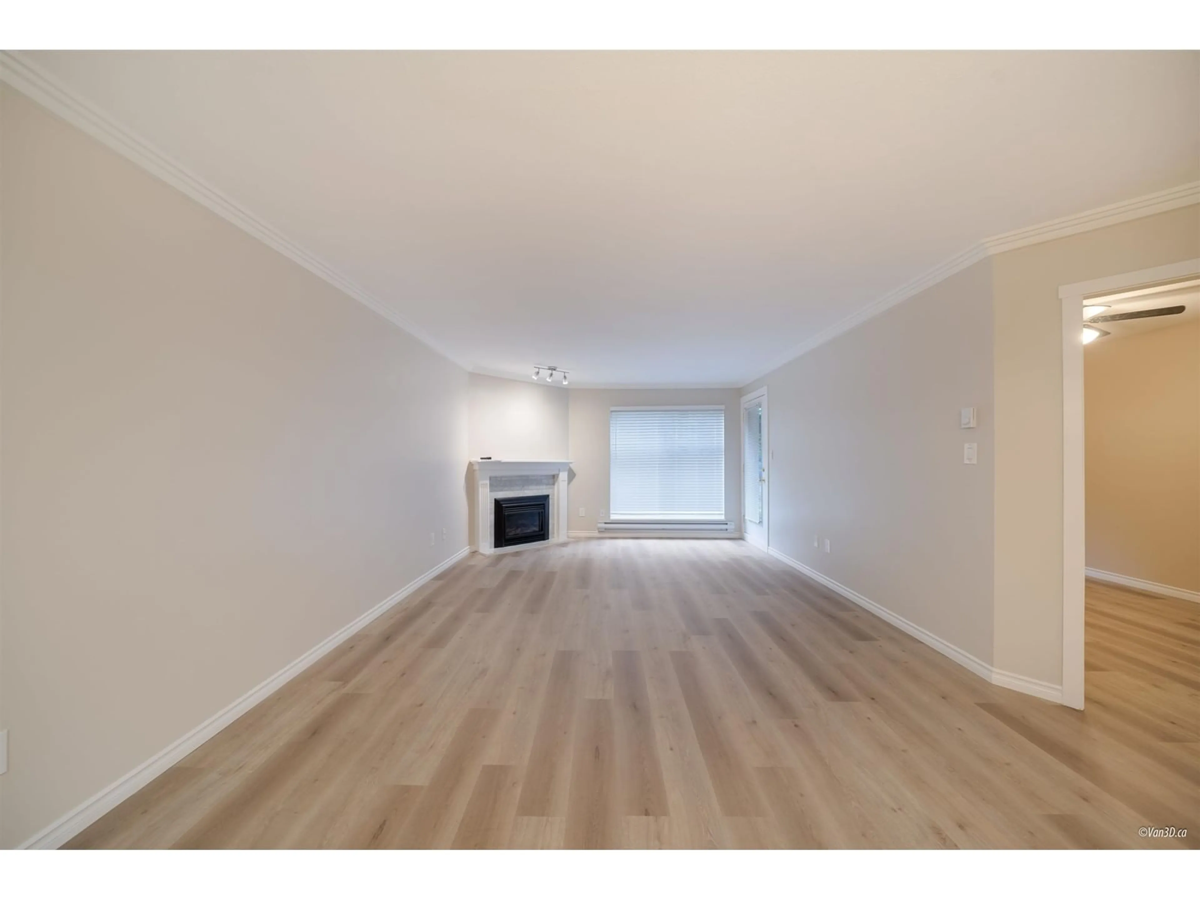 A pic of a room for 109 - 2410 EMERSON, Abbotsford British Columbia V2T3J3