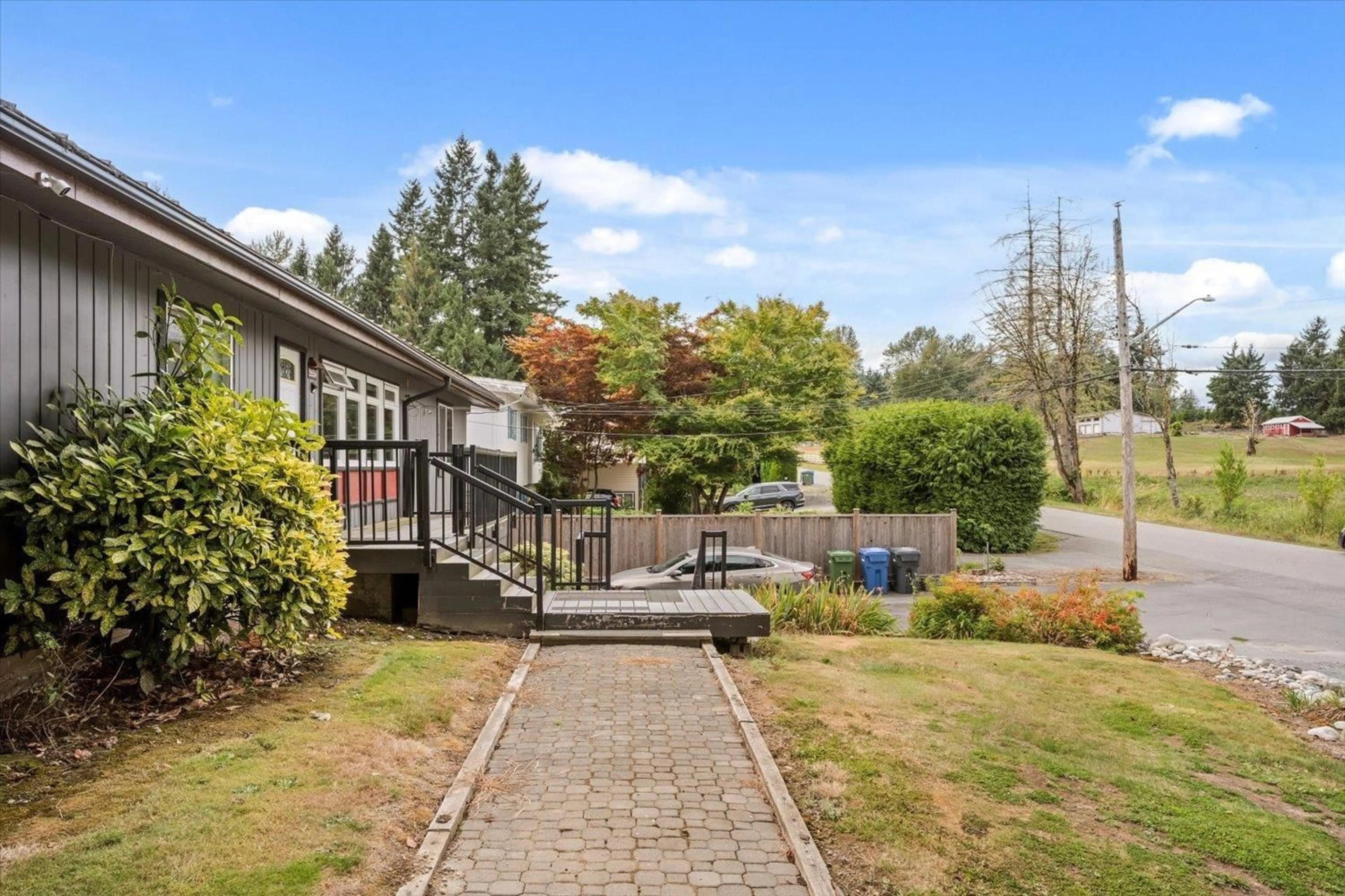 A pic from outside/outdoor area/front of a property/back of a property/a pic from drone, unknown for 29554 DUNCAN, Abbotsford British Columbia V4X1J4