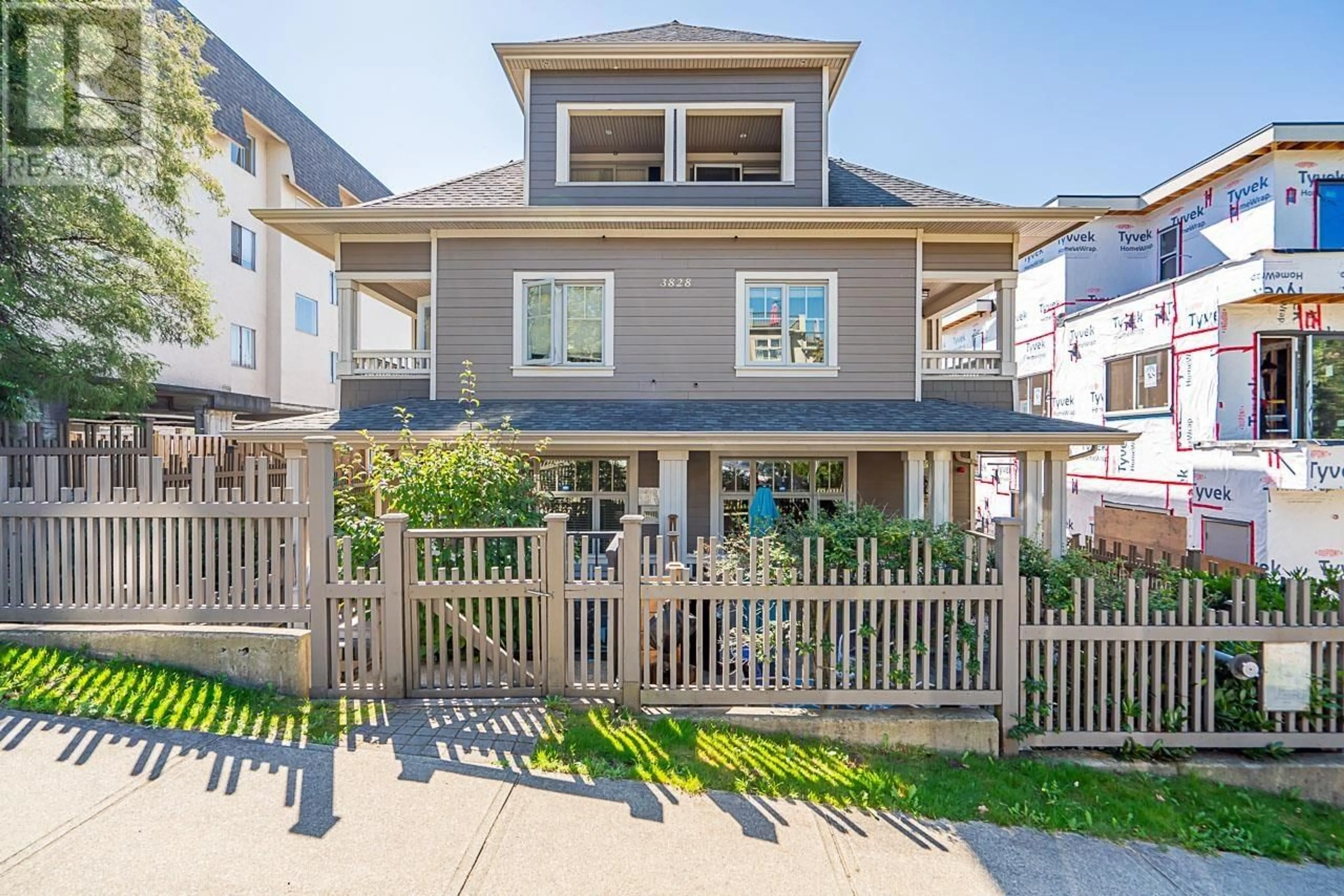 Home with vinyl exterior material, street for 1 3828 PENDER STREET, Burnaby British Columbia V5C2L5