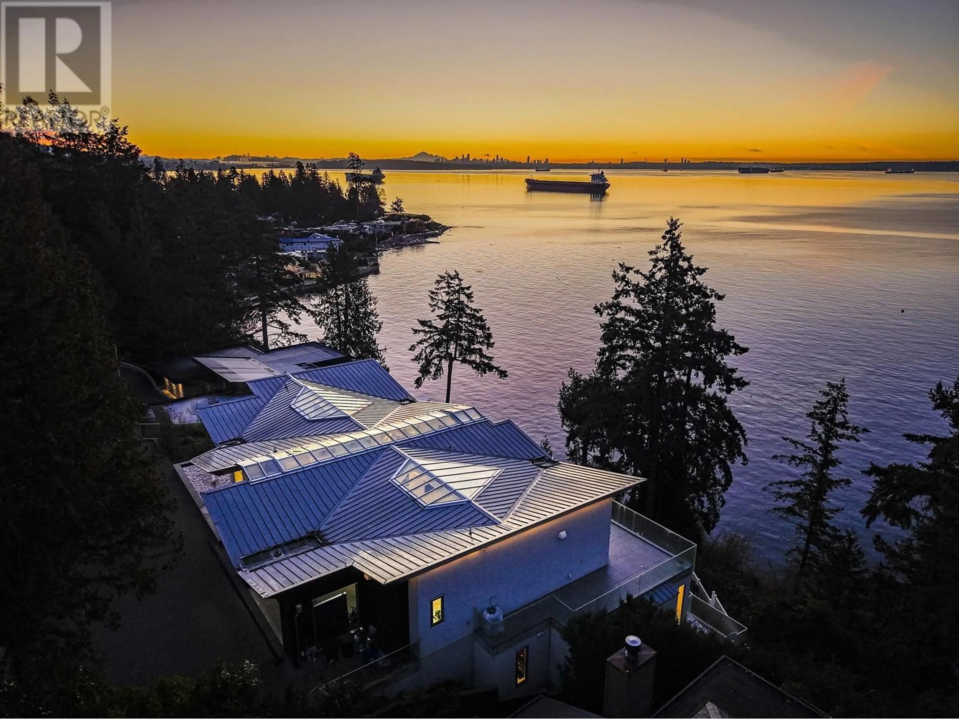 A pic from outside/outdoor area/front of a property/back of a property/a pic from drone, water/lake/river/ocean view for 4580 MARINE DRIVE, West Vancouver British Columbia V7W2N9