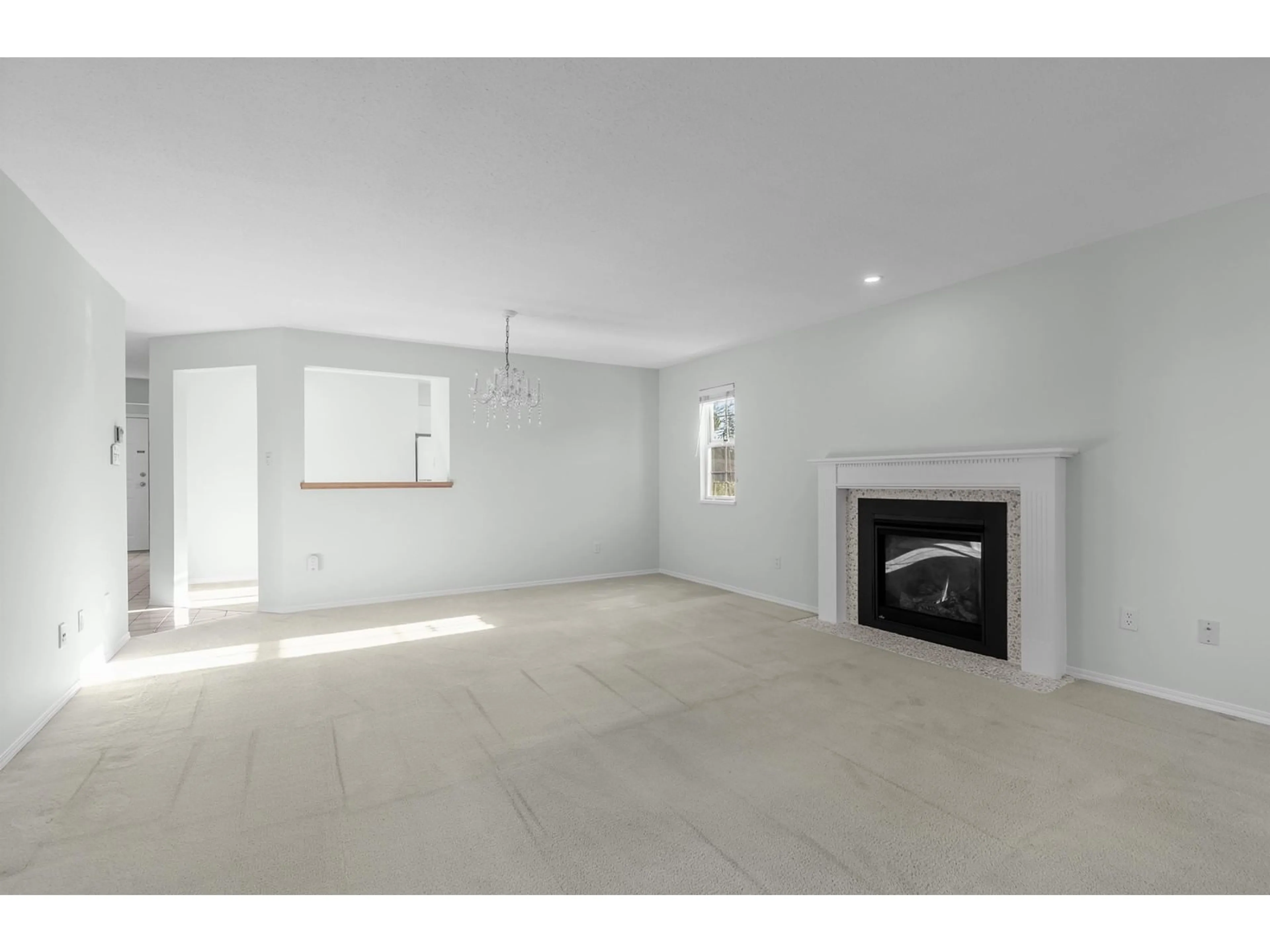 A pic of a room for 203 1447 BEST STREET, White Rock British Columbia V4B4E5