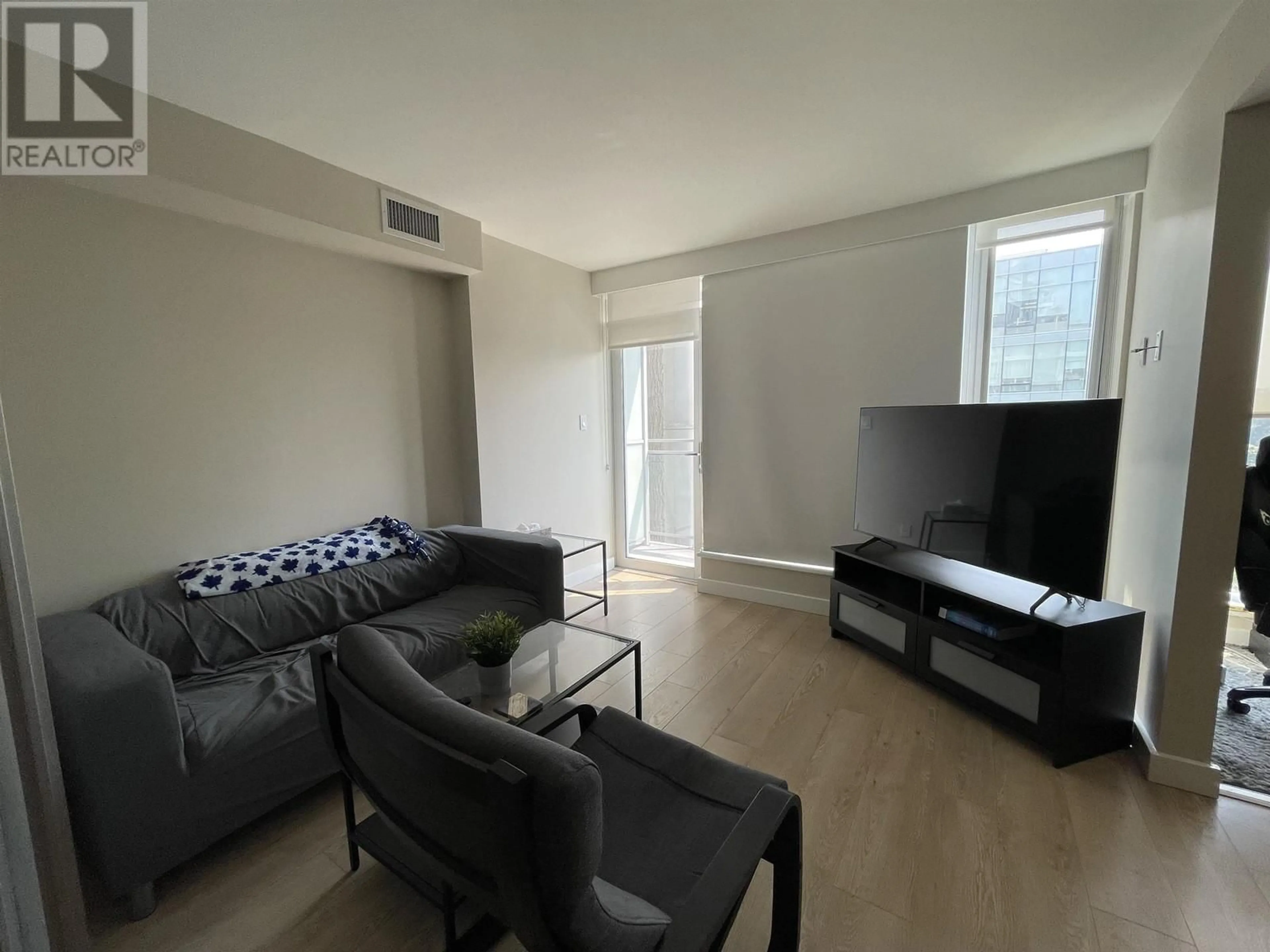 Living room with furniture, unknown for 902 1618 QUEBEC STREET, Vancouver British Columbia V6A0C5