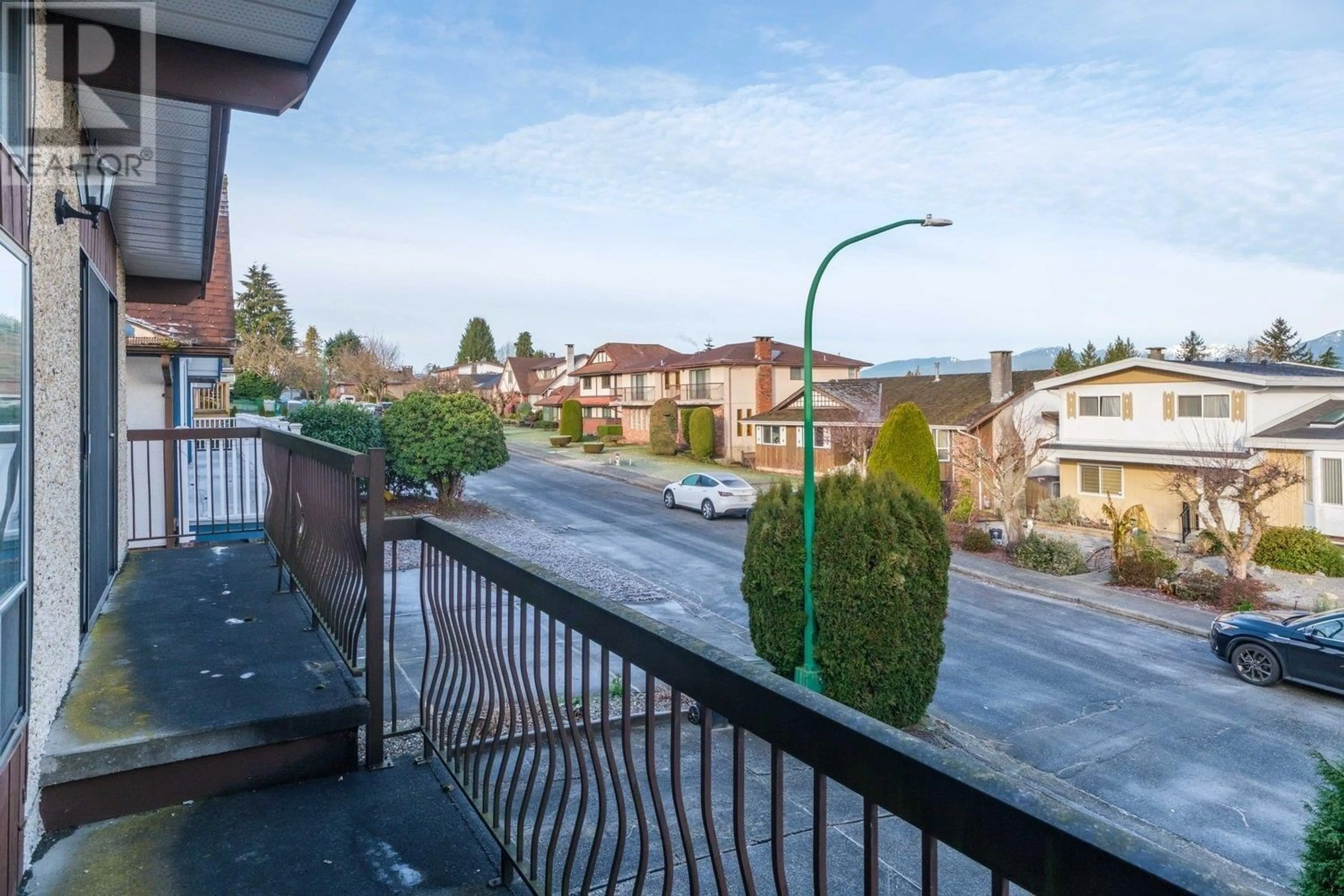 Patio, unknown for 3958 HARPER COURT, Burnaby British Columbia V5G4C1