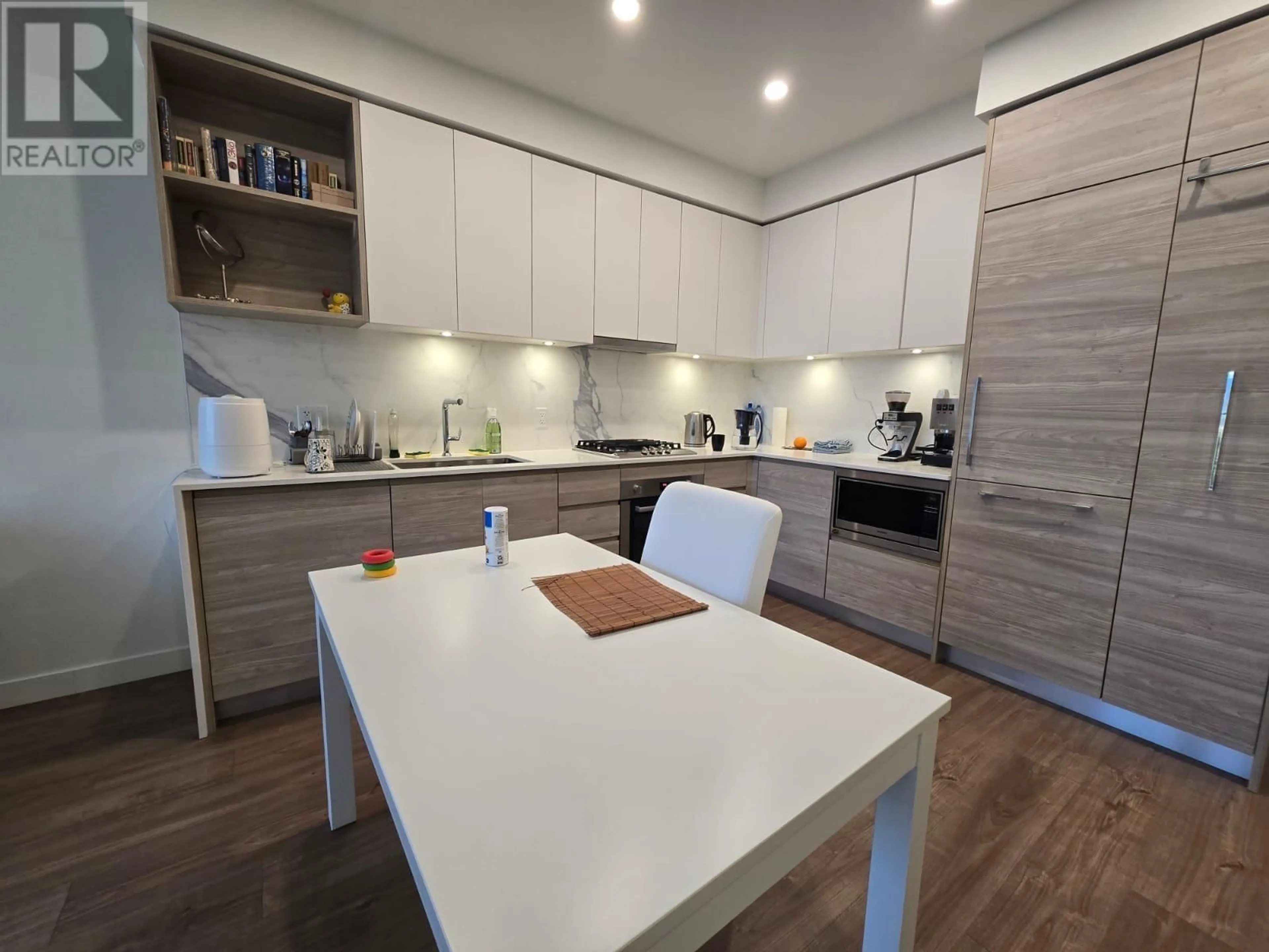 Contemporary kitchen, wood/laminate floor for 2102 585 AUSTIN AVENUE, Coquitlam British Columbia V3K0G6