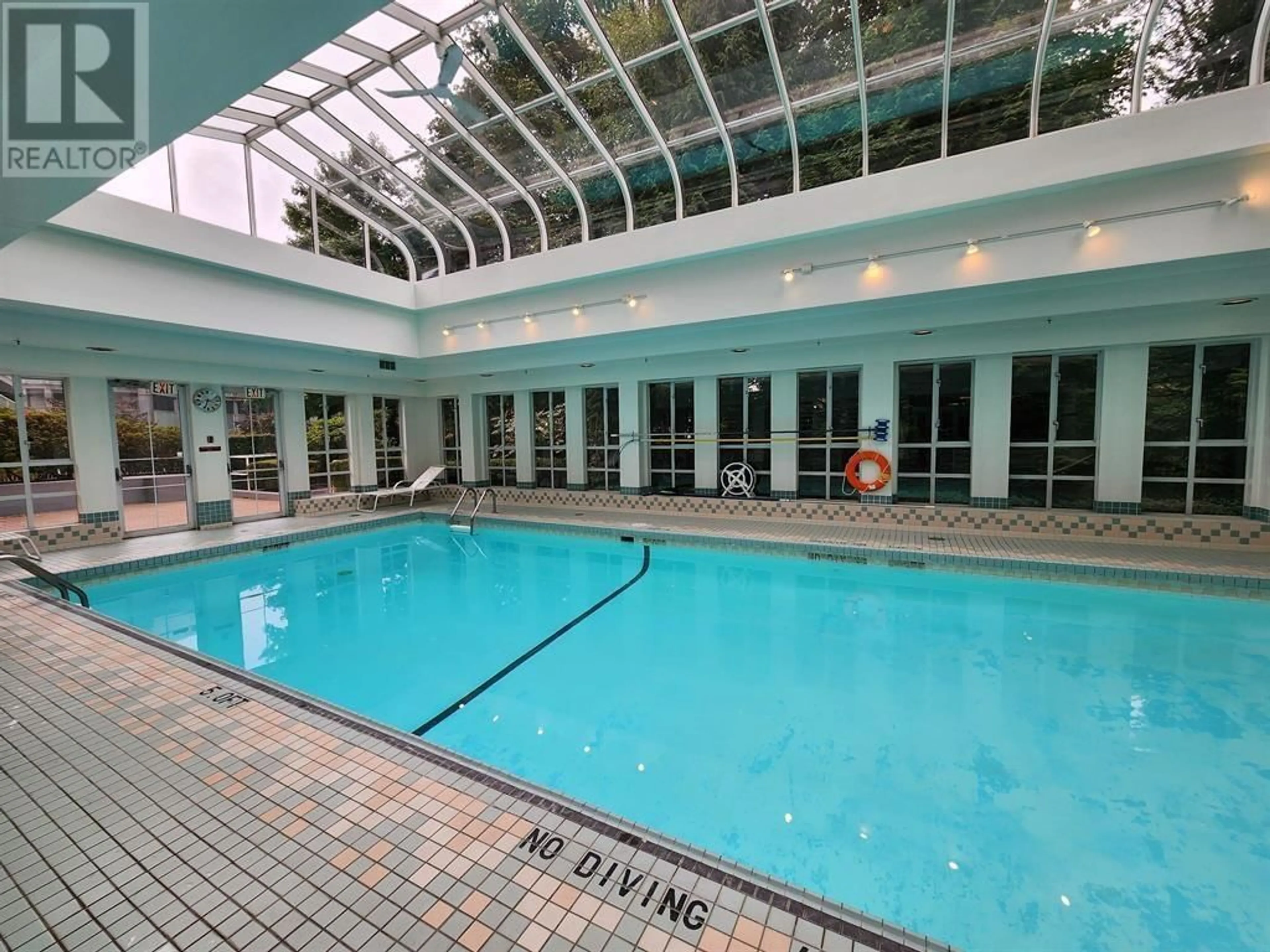 Pool for 302 545 AUSTIN AVENUE, Coquitlam British Columbia V3K6R4