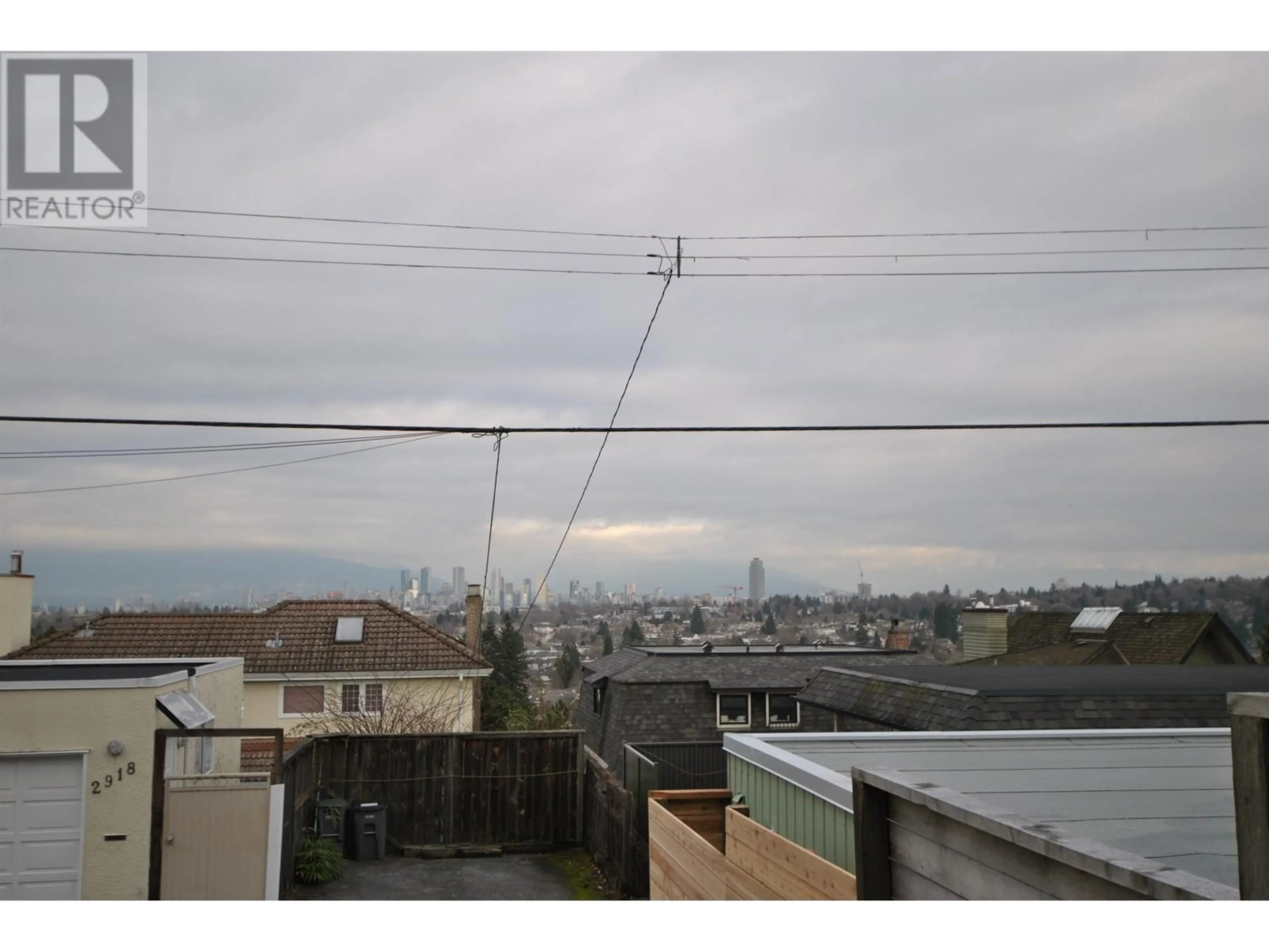 Blurry image for 4180 QUESNEL DRIVE, Vancouver British Columbia V6L2X6