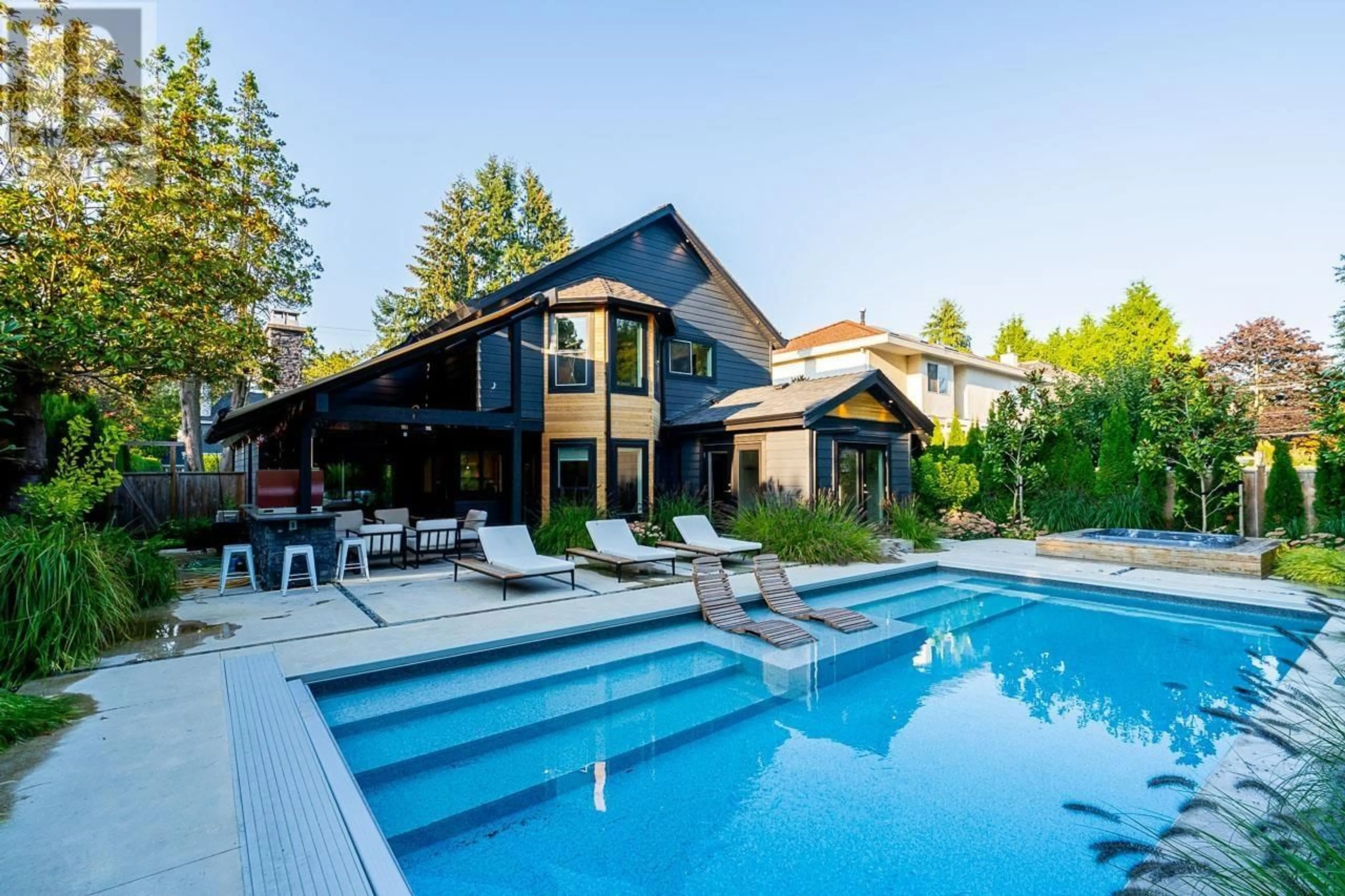 Pool for 3688 W 49TH AVENUE, Vancouver British Columbia V6N3T8