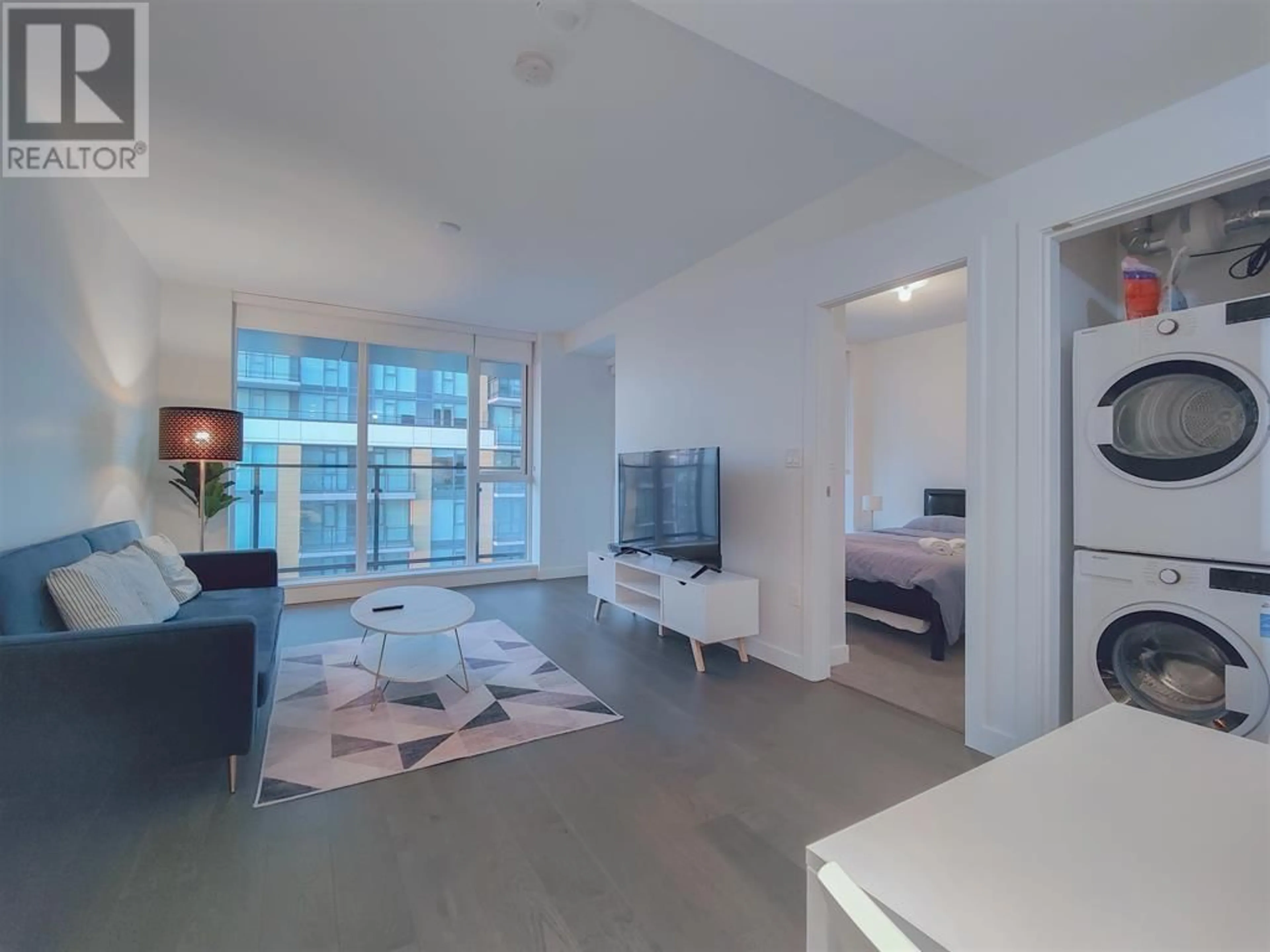 A pic of a room for 900 - 8155 CAPSTAN WAY, Richmond British Columbia V6X0V3