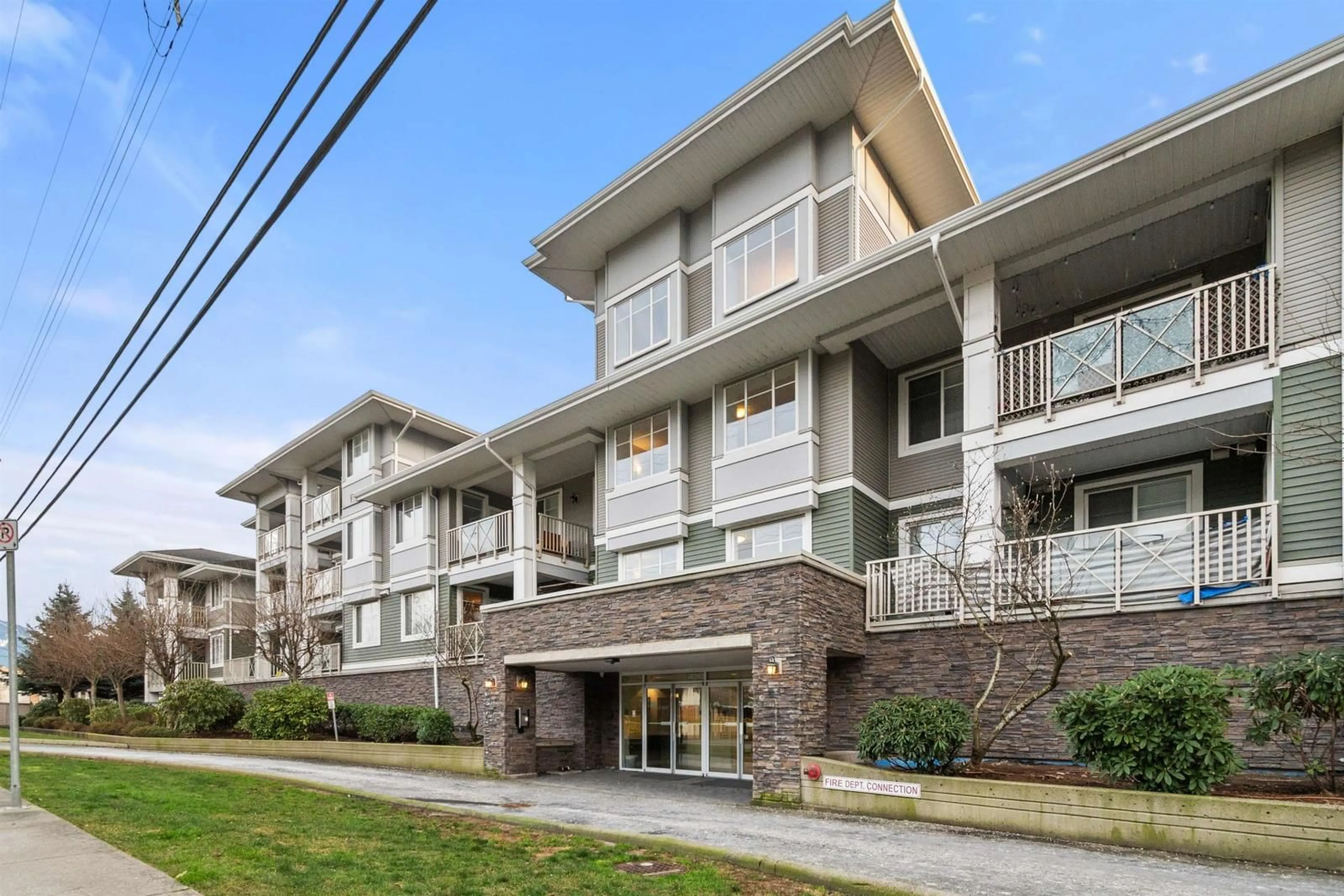 Unknown for 221 46262 FIRST AVENUE|Chilliwack Proper, Chilliwack British Columbia V2P0C3