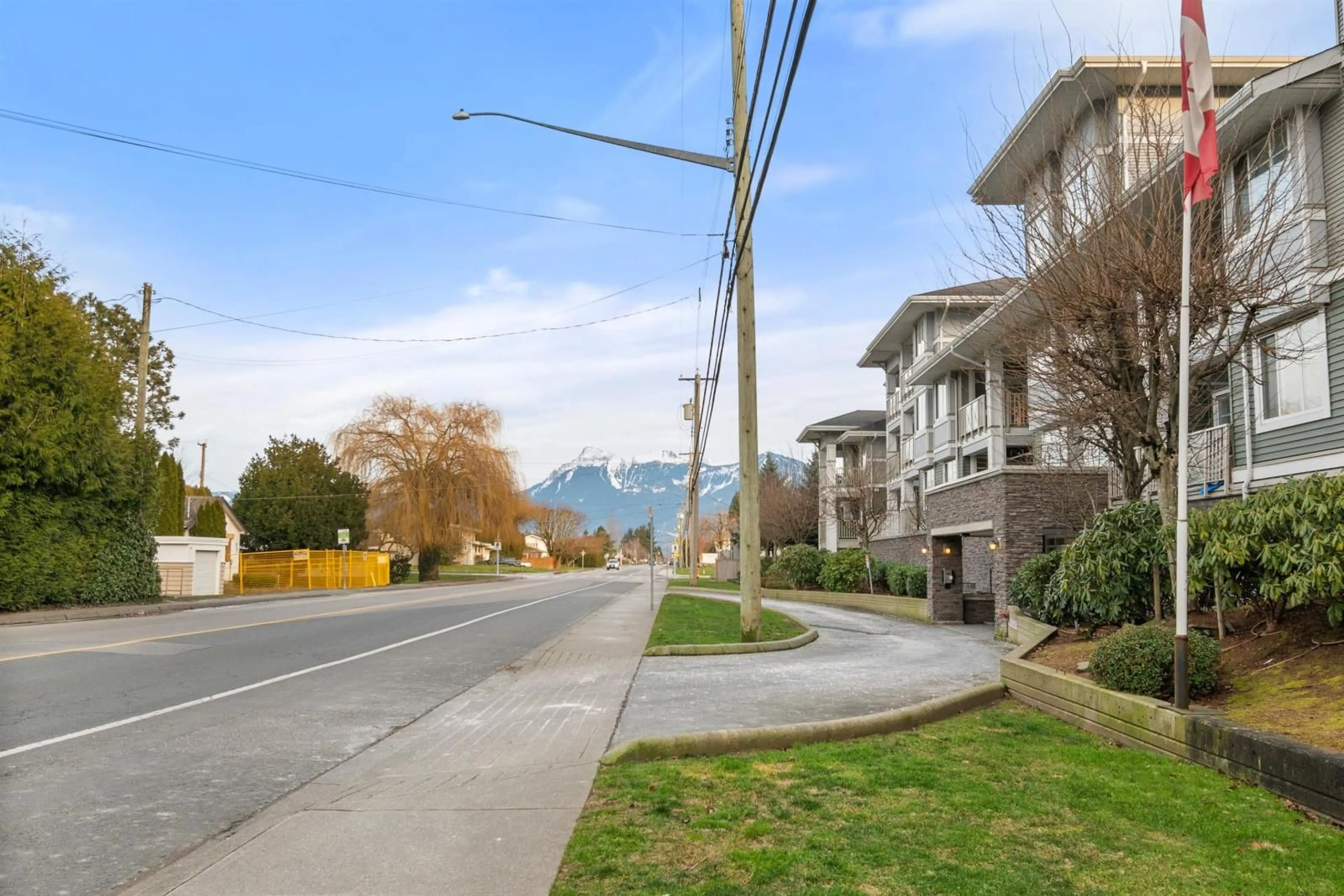 Unknown for 221 46262 FIRST AVENUE|Chilliwack Proper, Chilliwack British Columbia V2P0C3