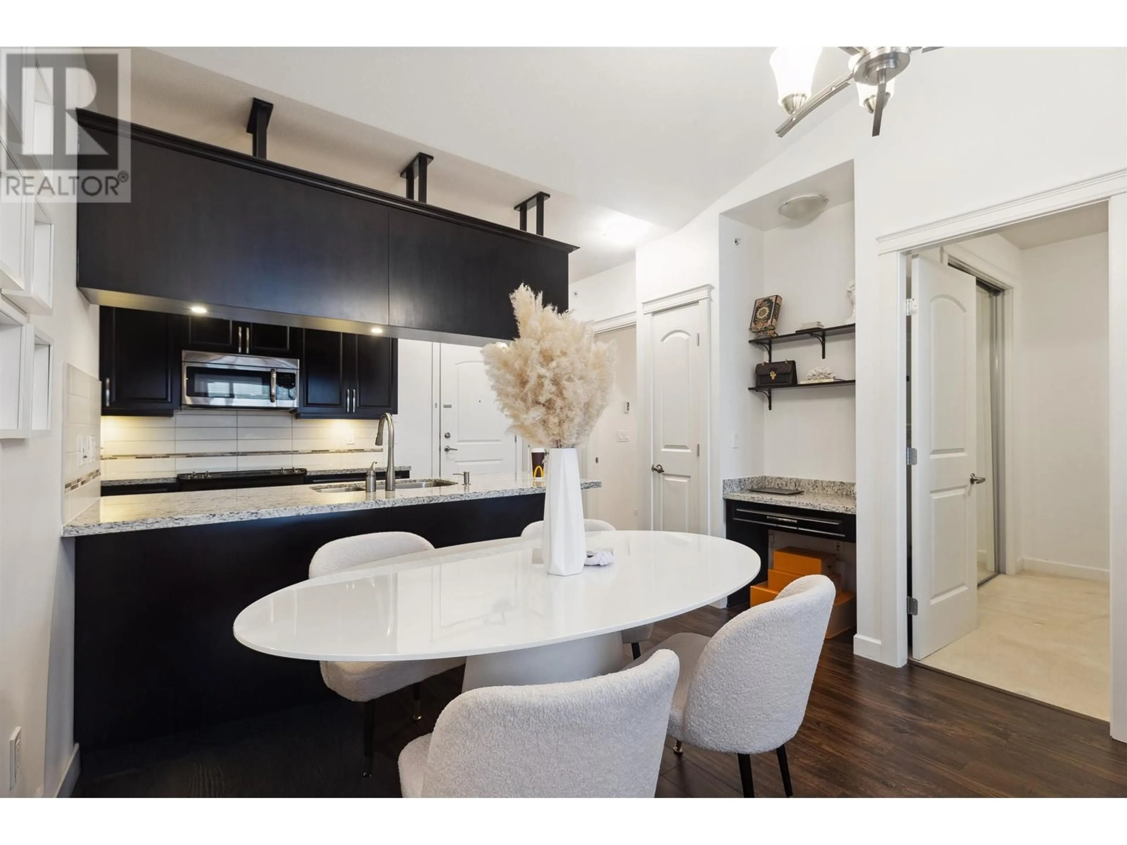 Open concept kitchen, unknown for 412 - 12635 190A STREET, Pitt Meadows British Columbia V3Y0E8