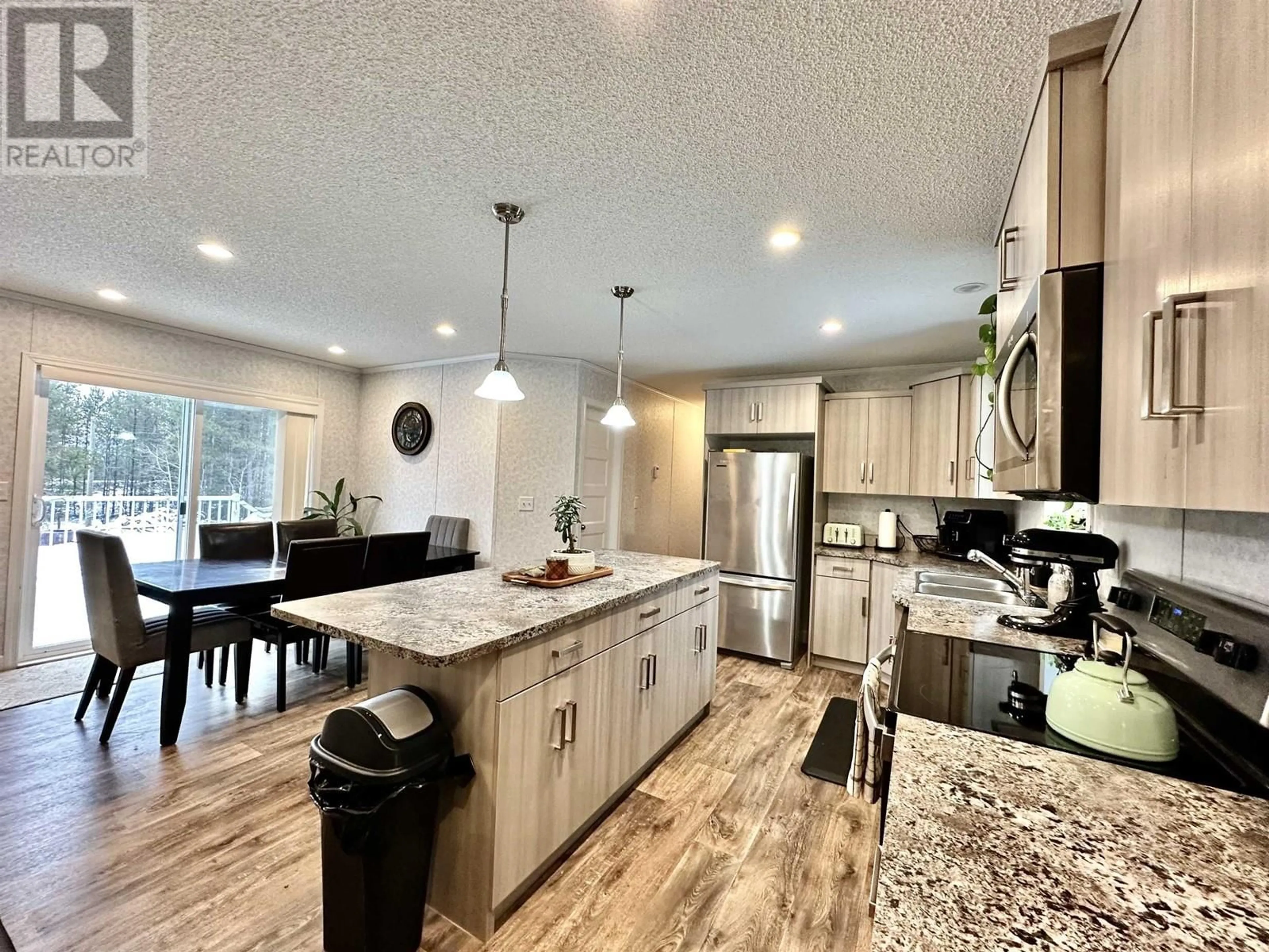 Open concept kitchen, unknown for 4995 PITNEY ROAD, Valemount British Columbia V0E2Z0