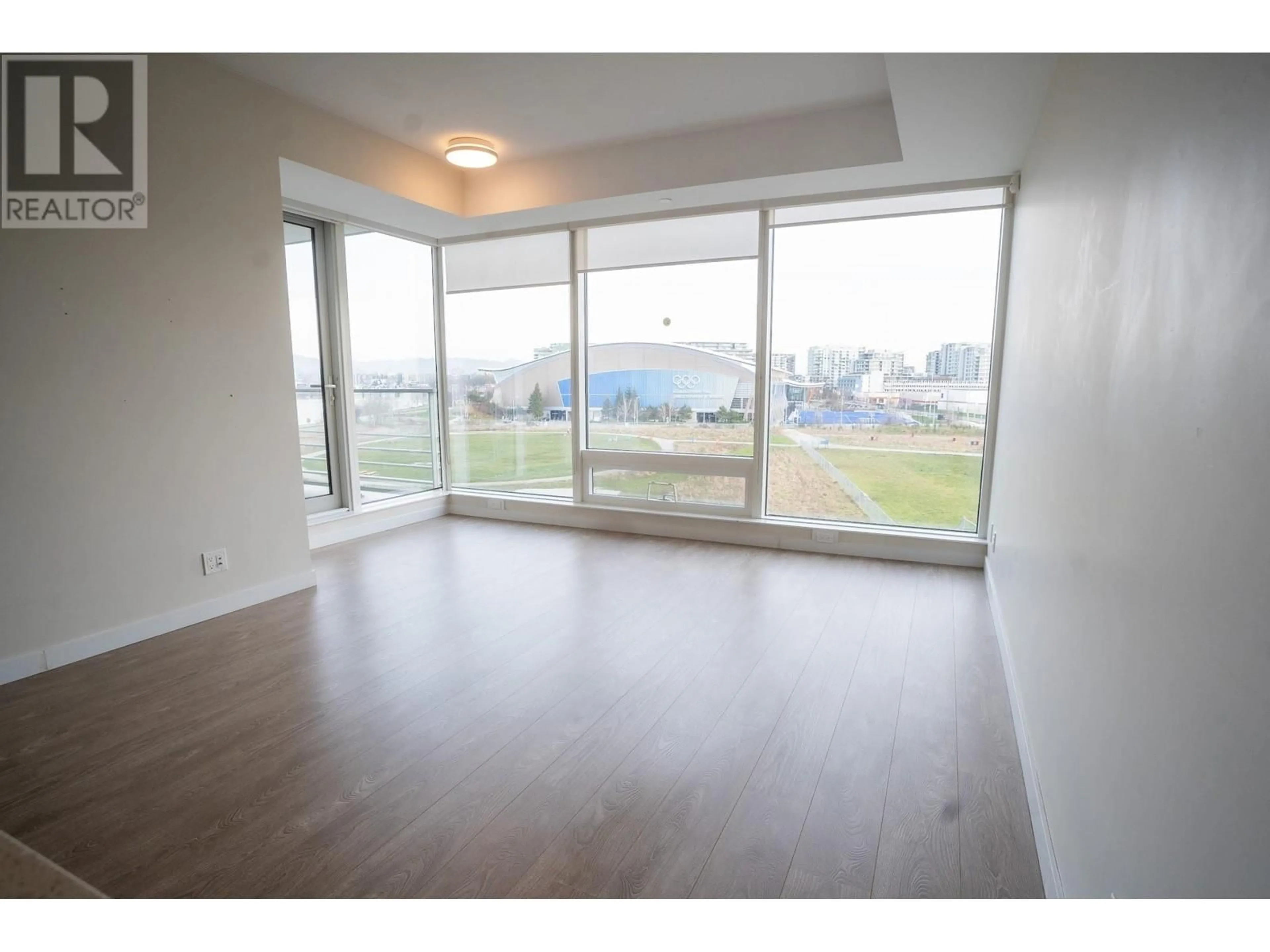 A pic of a room for 404 5111 BRIGHOUSE WAY, Richmond British Columbia V7C0A6