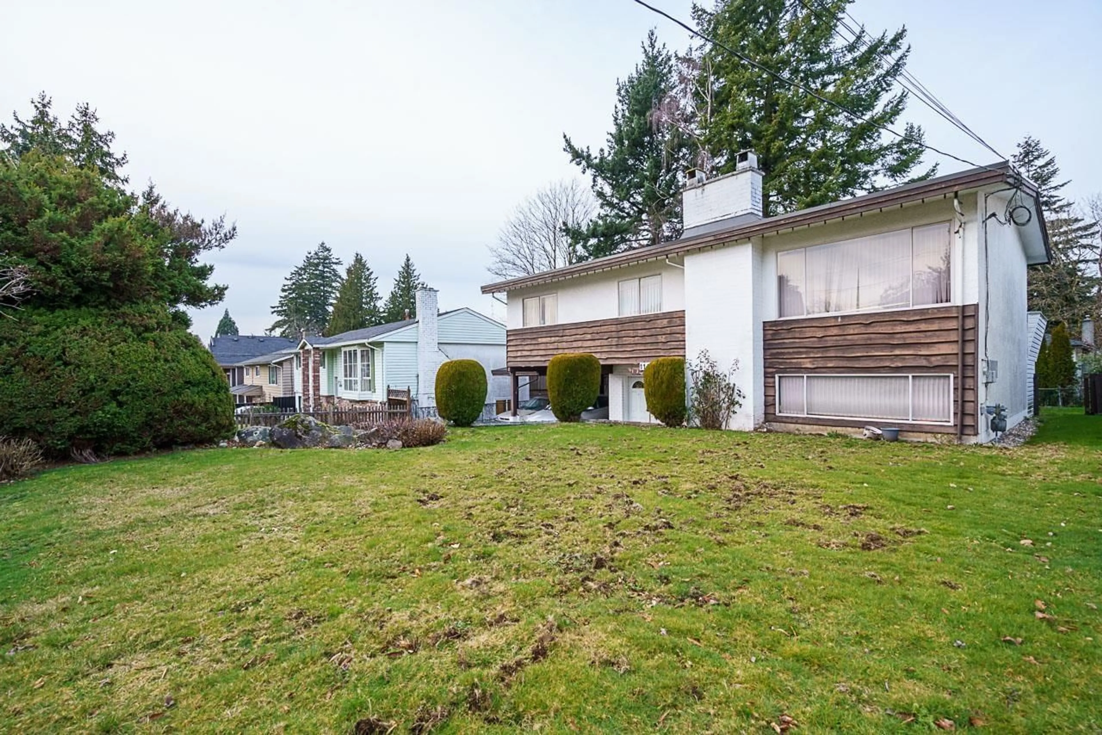 A pic from outside/outdoor area/front of a property/back of a property/a pic from drone, mountain view for 11379 90 AVENUE, Delta British Columbia V4C3H3