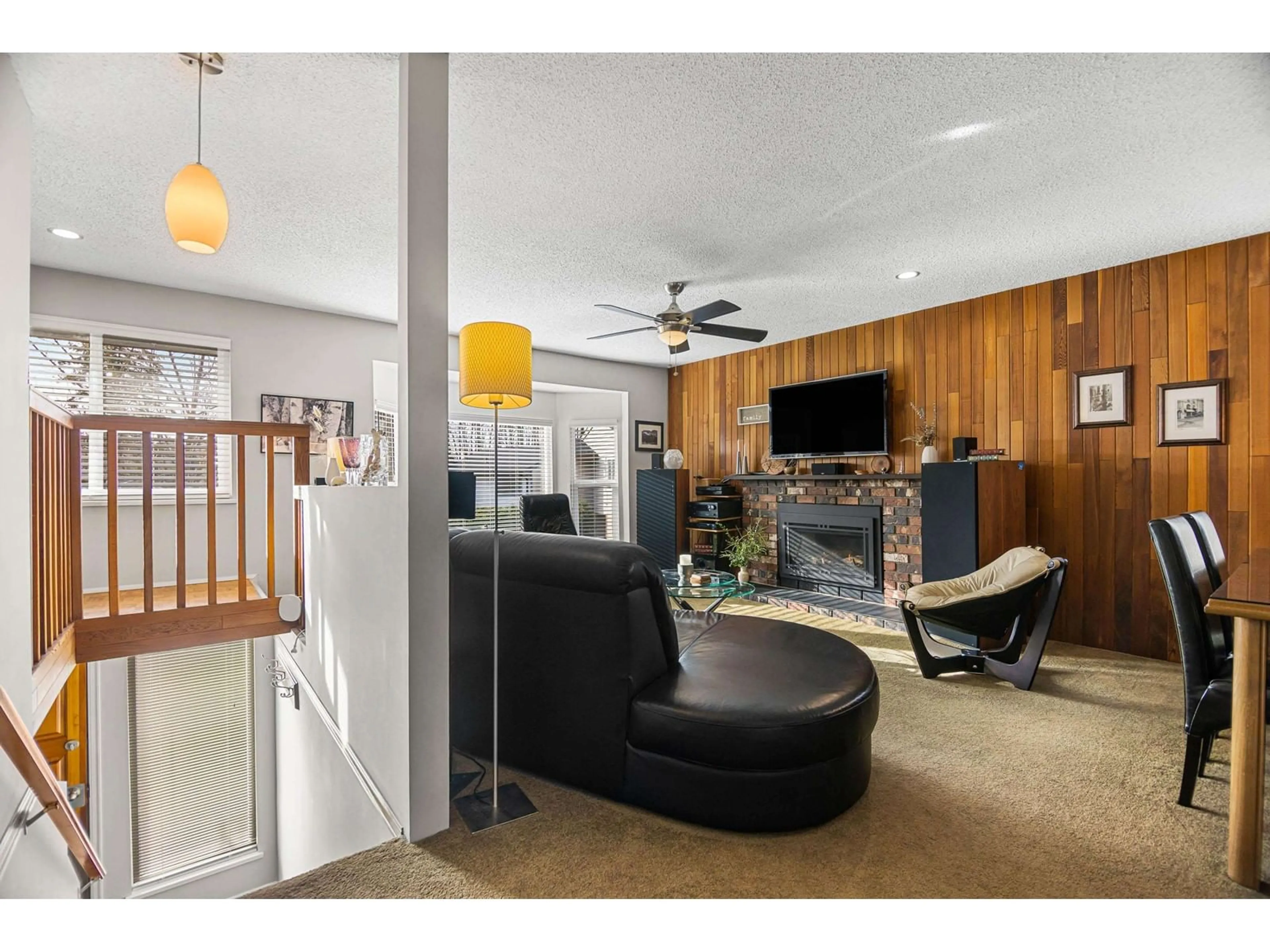 Unknown for 12241 80A AVENUE, Surrey British Columbia V3W2Z8