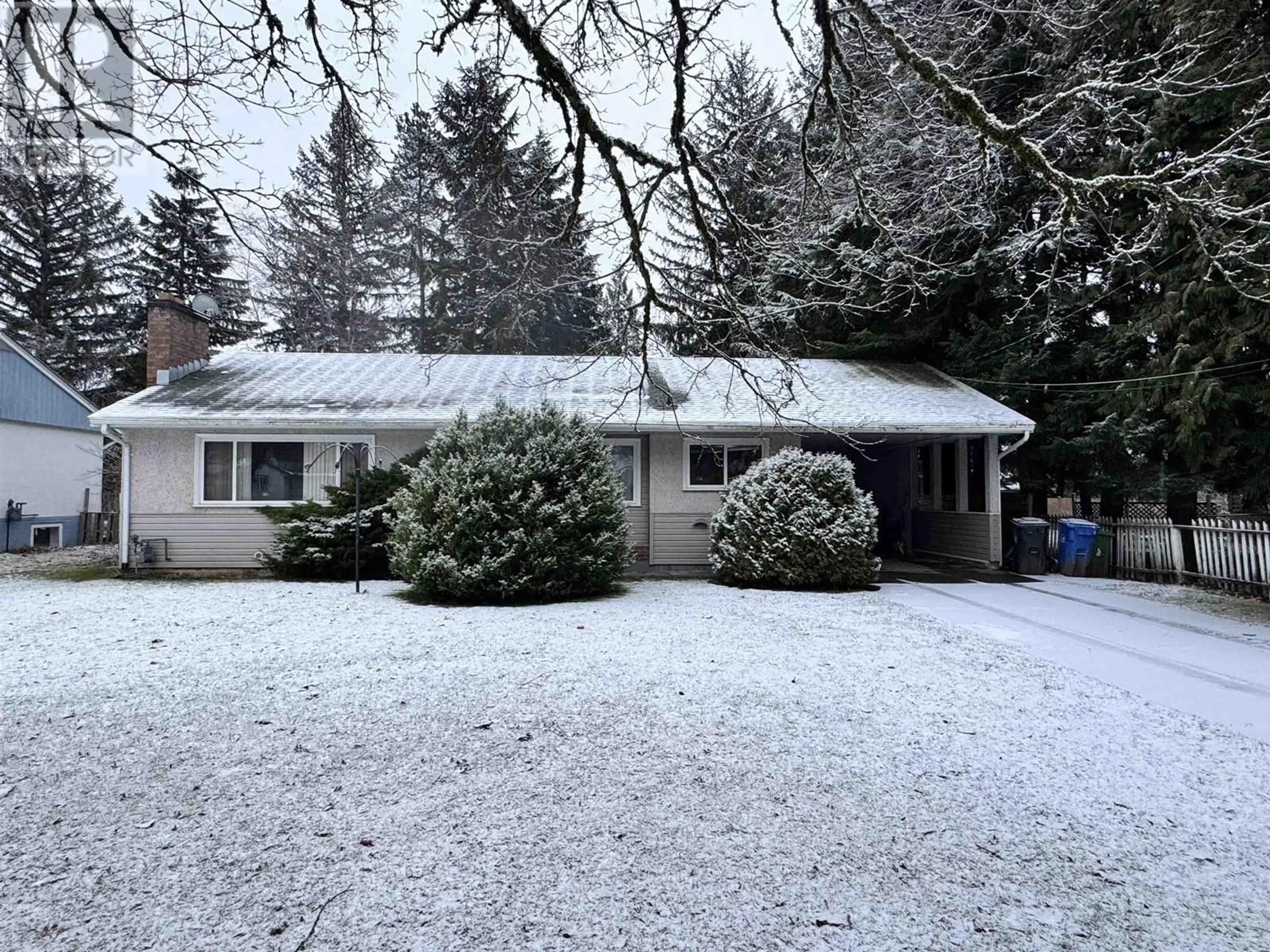 A pic from outside/outdoor area/front of a property/back of a property/a pic from drone, street for 4827 DAVIS AVENUE, Terrace British Columbia V8G1Y2