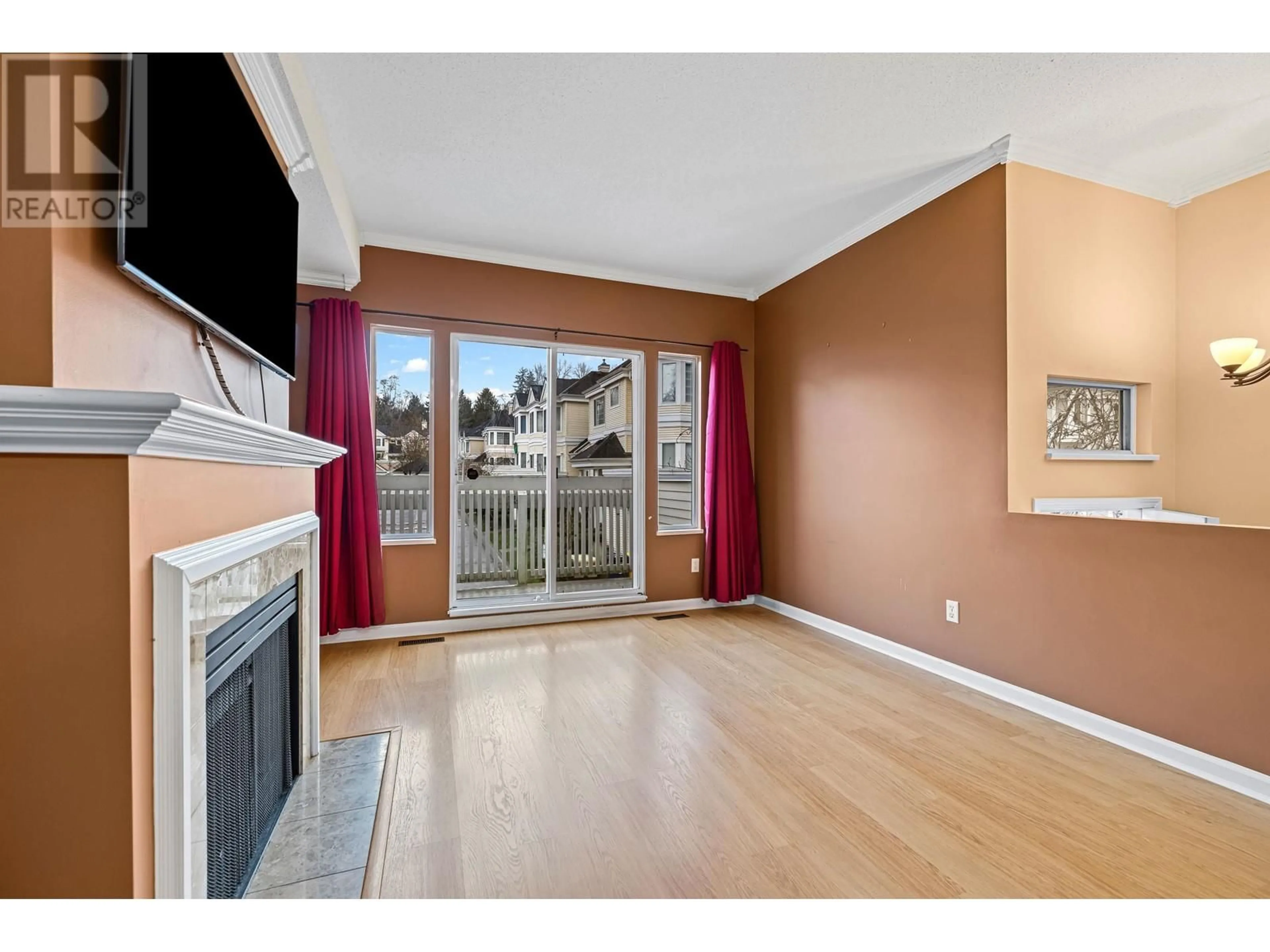 A pic of a room for 89 6700 RUMBLE STREET, Burnaby British Columbia V5E4H7