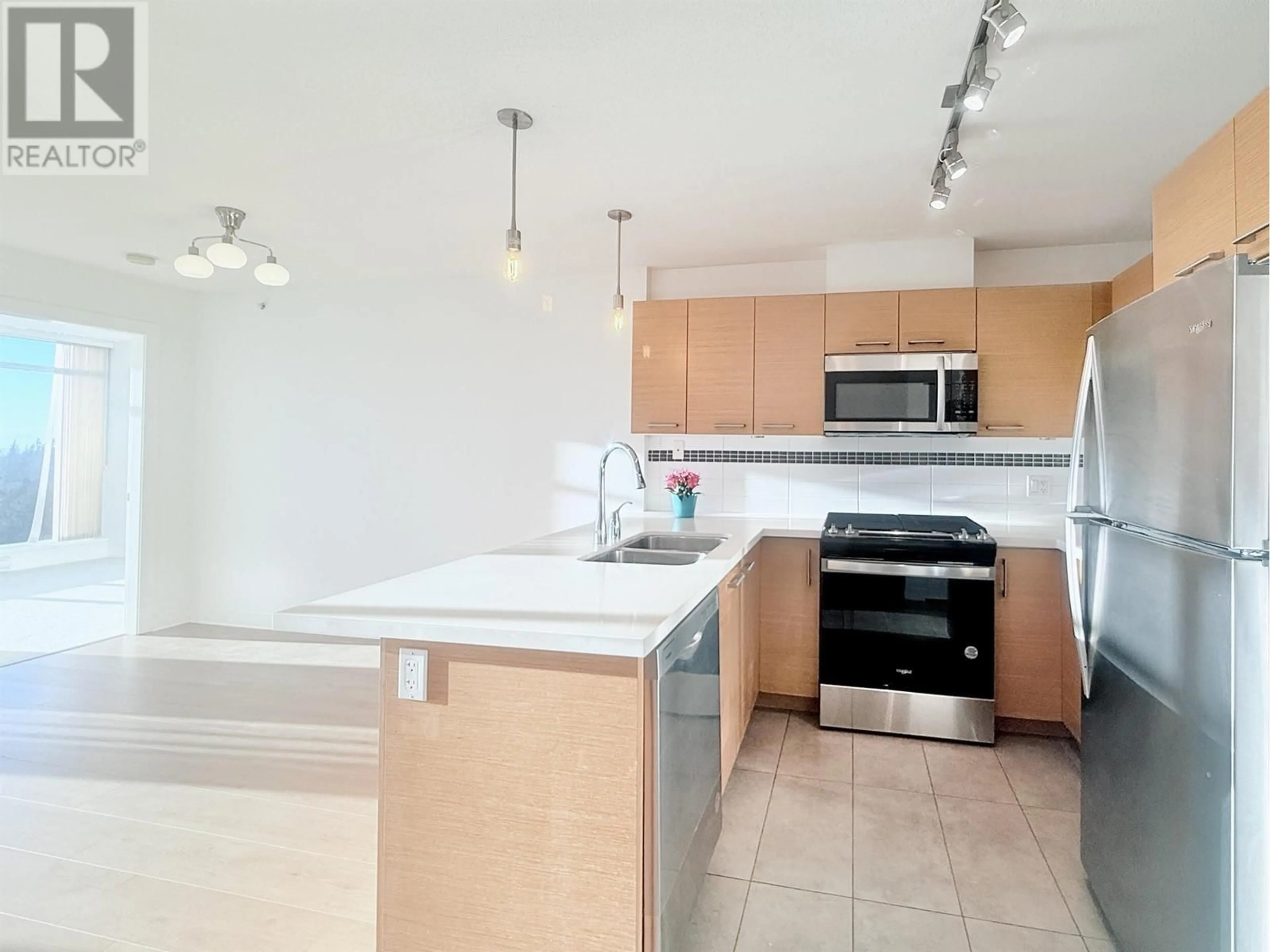 Open concept kitchen, unknown for 1809 7090 EDMONDS STREET, Burnaby British Columbia V3N0C6