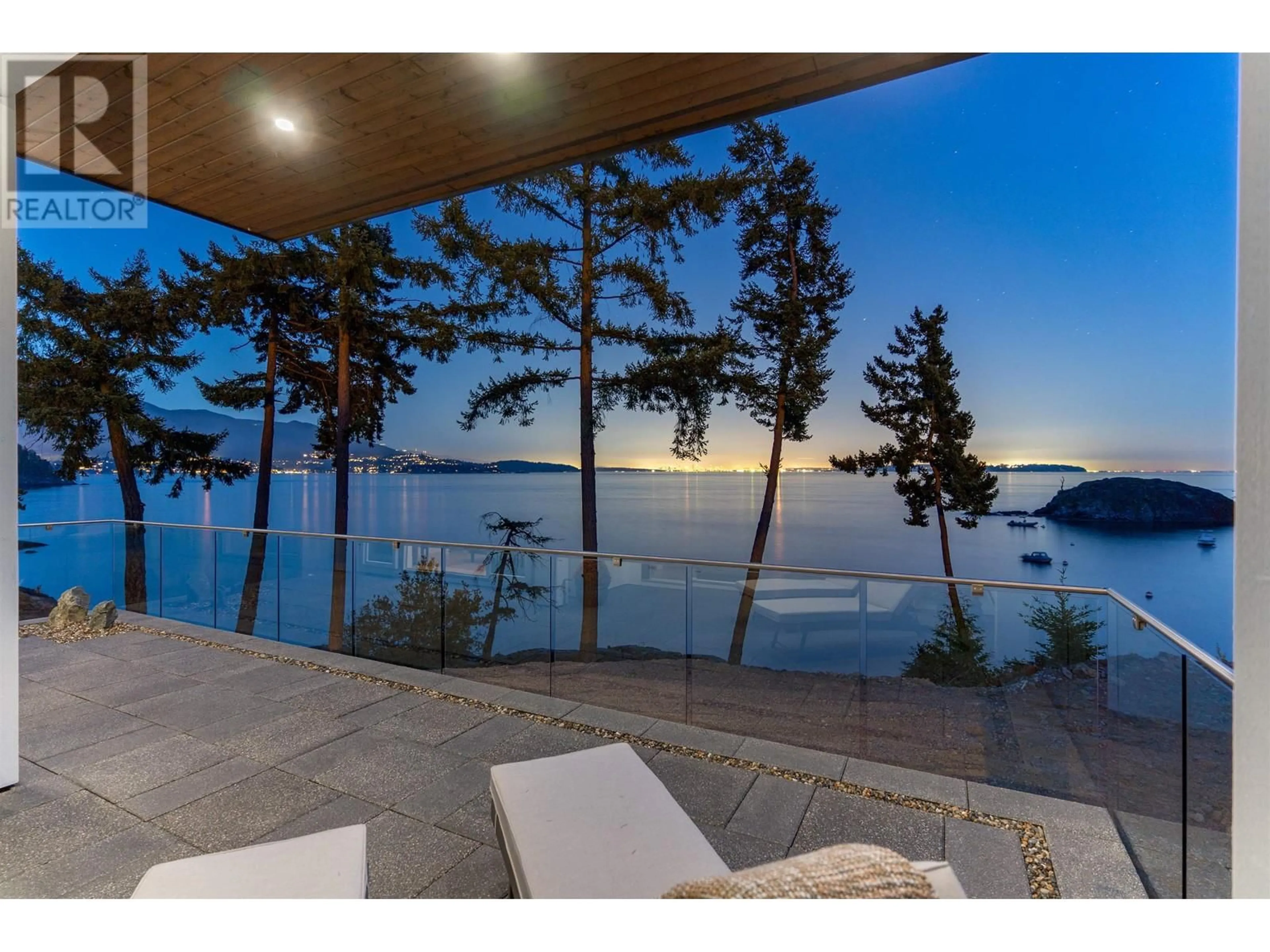 Patio, water/lake/river/ocean view for 239 SHORE LANE, Bowen Island British Columbia V0N1G2