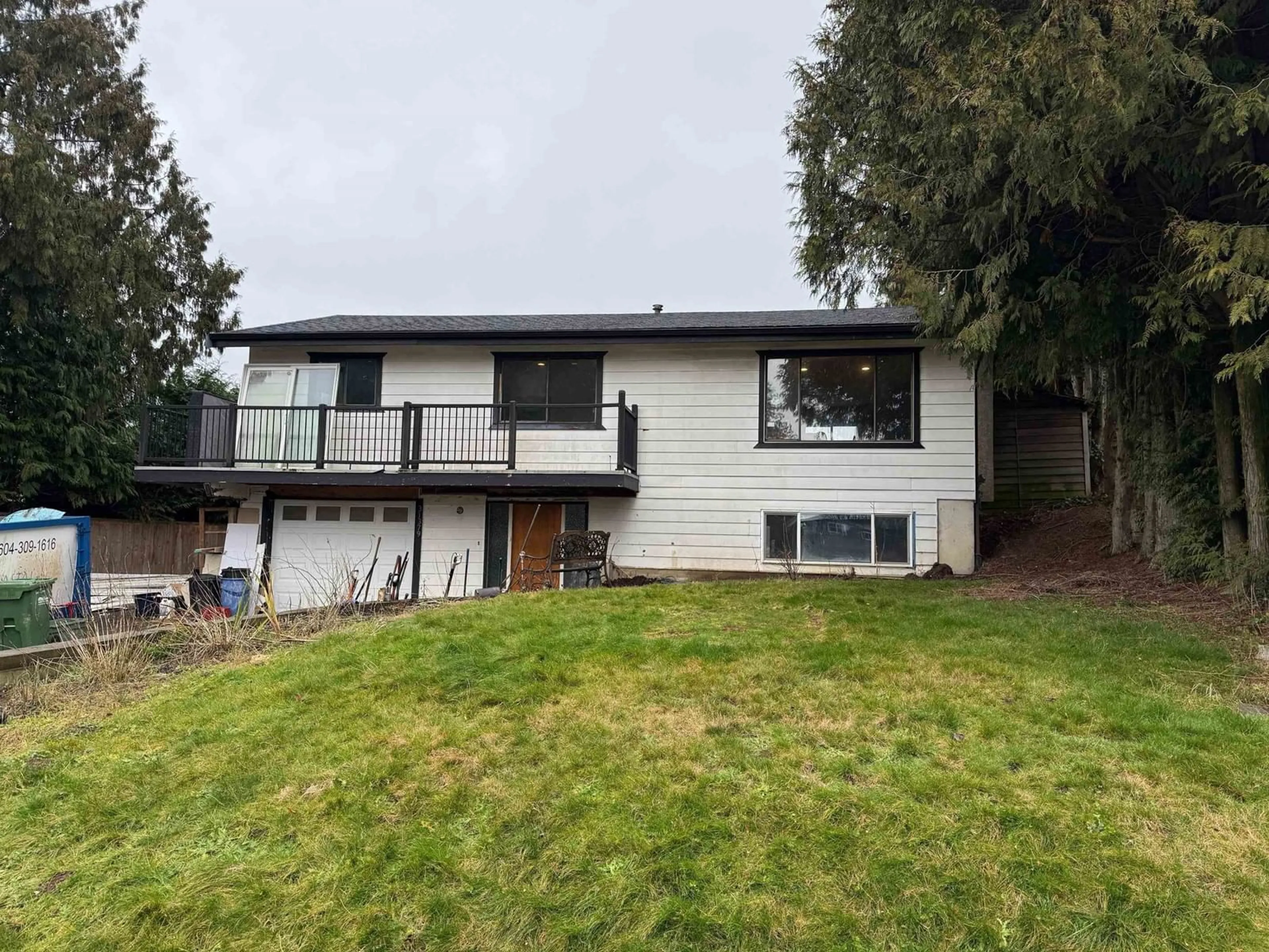 Home with vinyl exterior material, mountain view for 31379 SE WINTON AVENUE, Abbotsford British Columbia V2T6L7