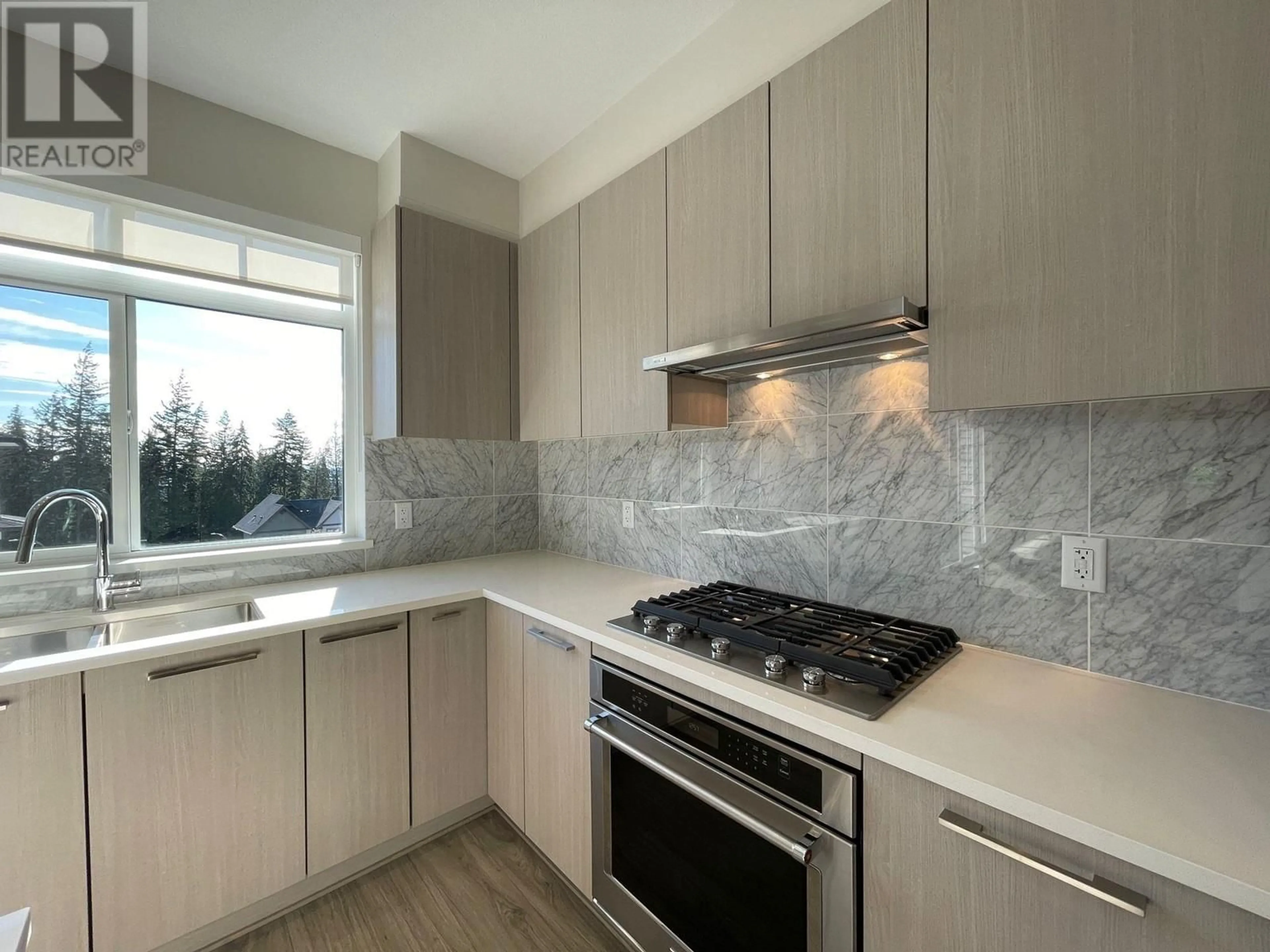 Standard kitchen, unknown for 112 1360 MITCHELL STREET, Coquitlam British Columbia V3E0T7