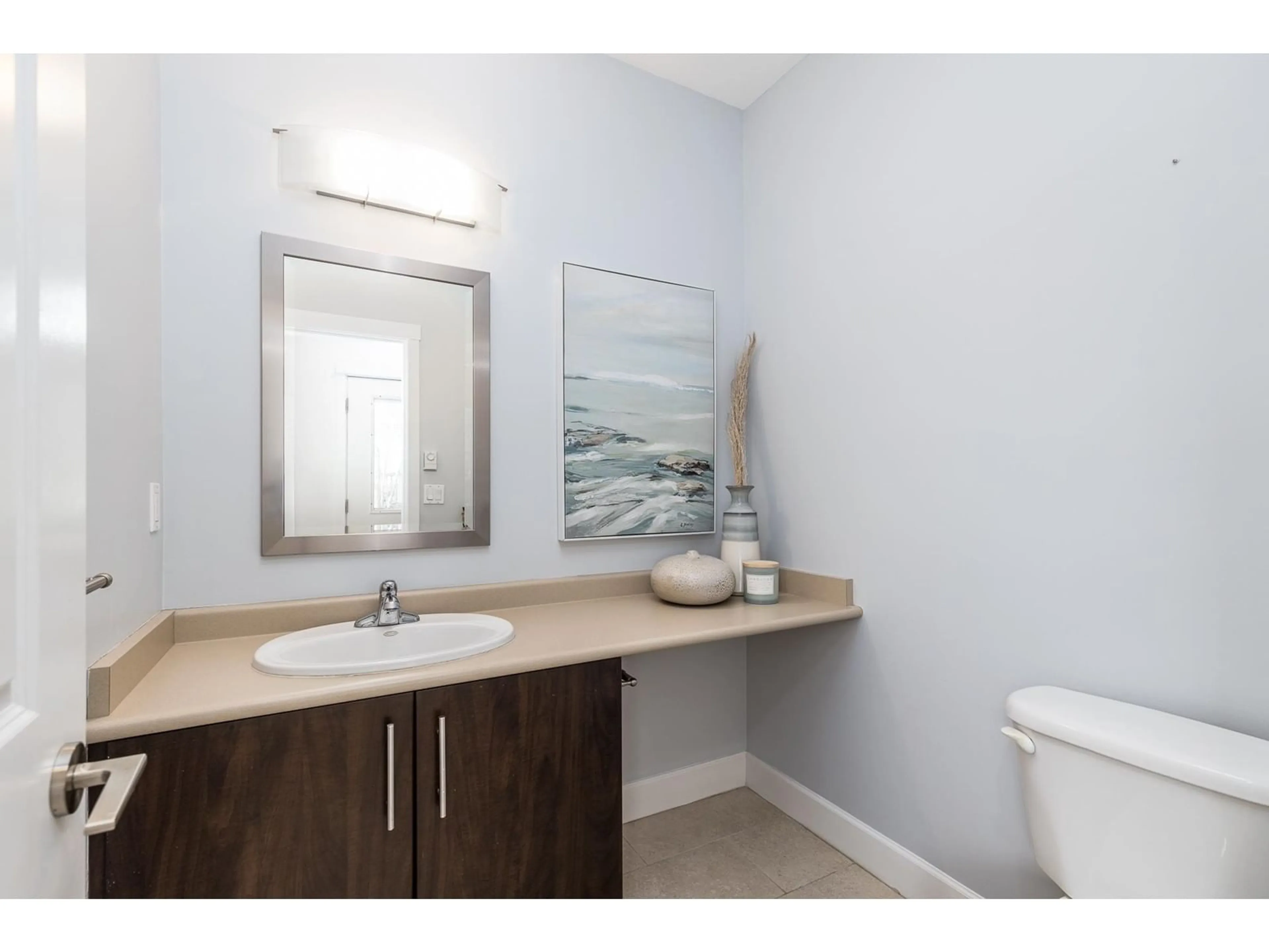 Standard bathroom, unknown for 73 7088 191 STREET, Surrey British Columbia V4N0B4