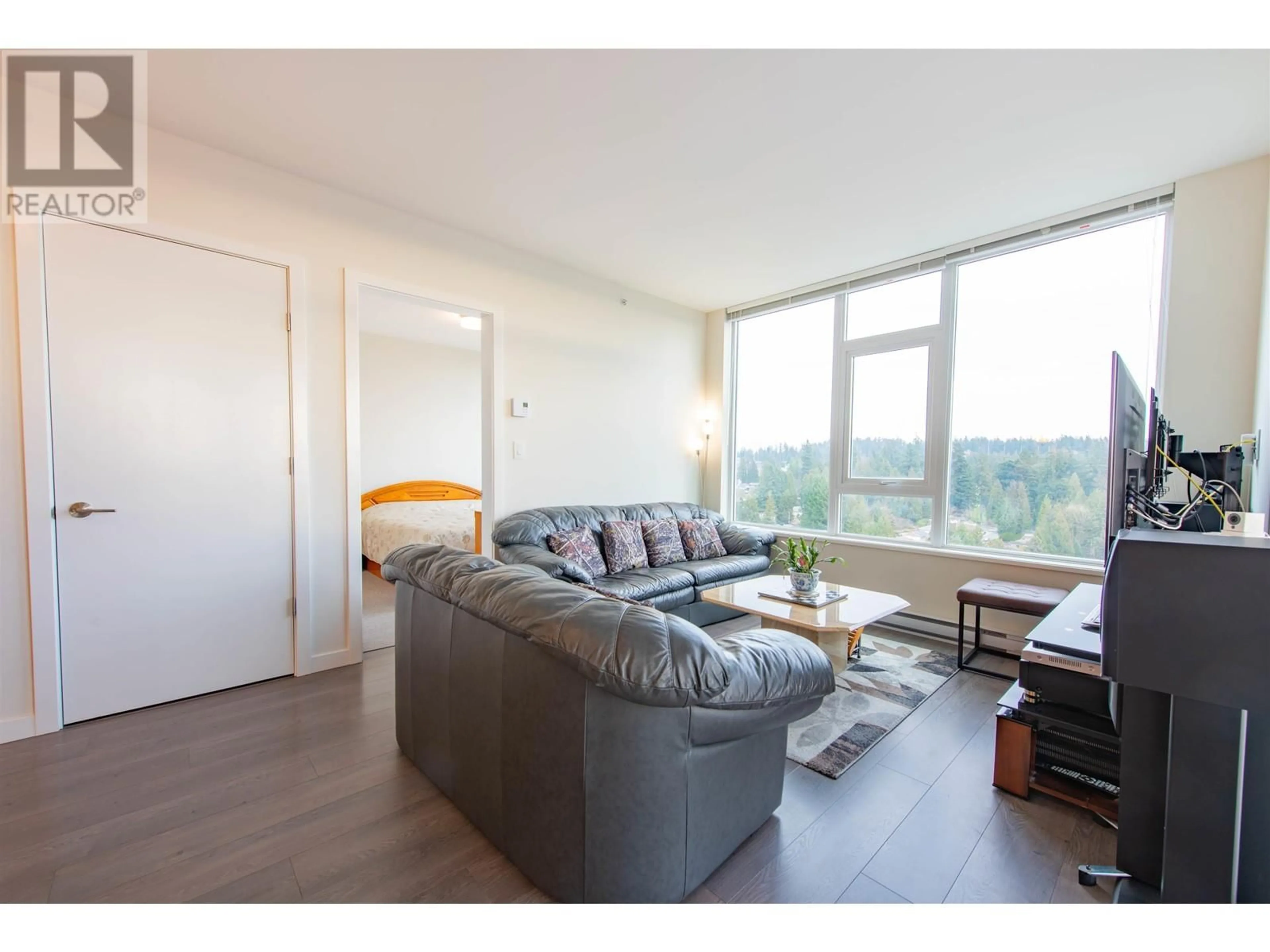 Living room with furniture, wood/laminate floor for 1806 530 WHITING WAY, Coquitlam British Columbia V3J0J4