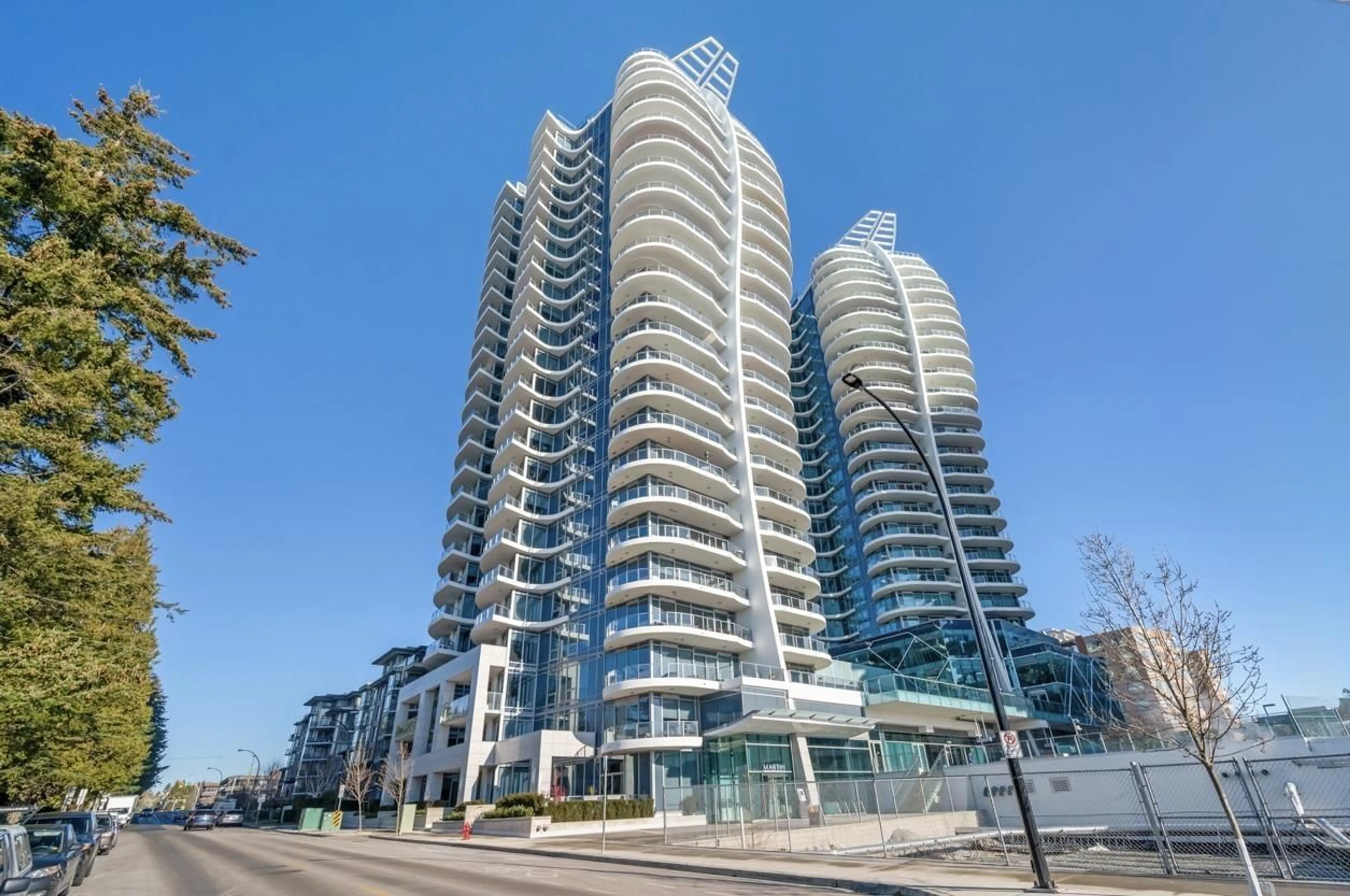 Unknown for 405 - 1500 MARTIN, Surrey British Columbia V4B0C2