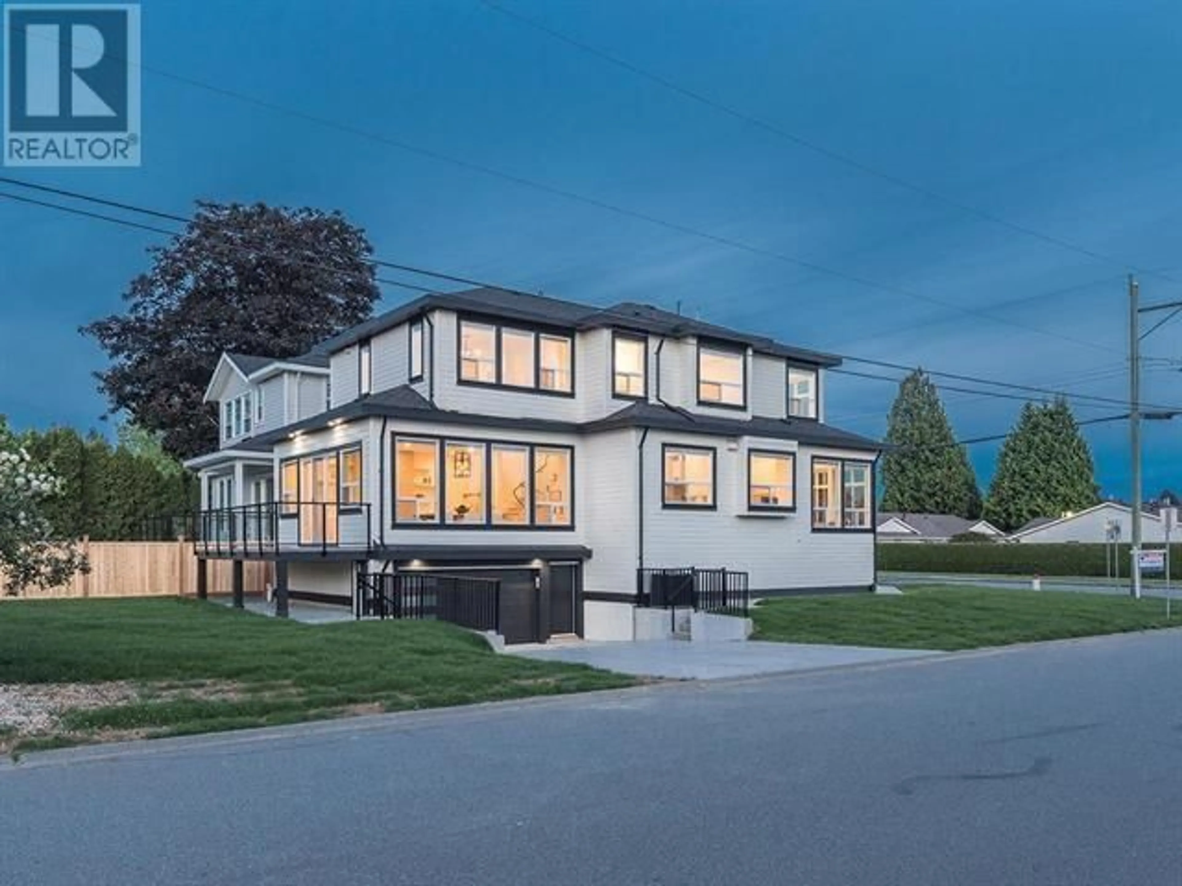 Home with vinyl exterior material, street for 12310 189A STREET, Pitt Meadows British Columbia V3Y2H3