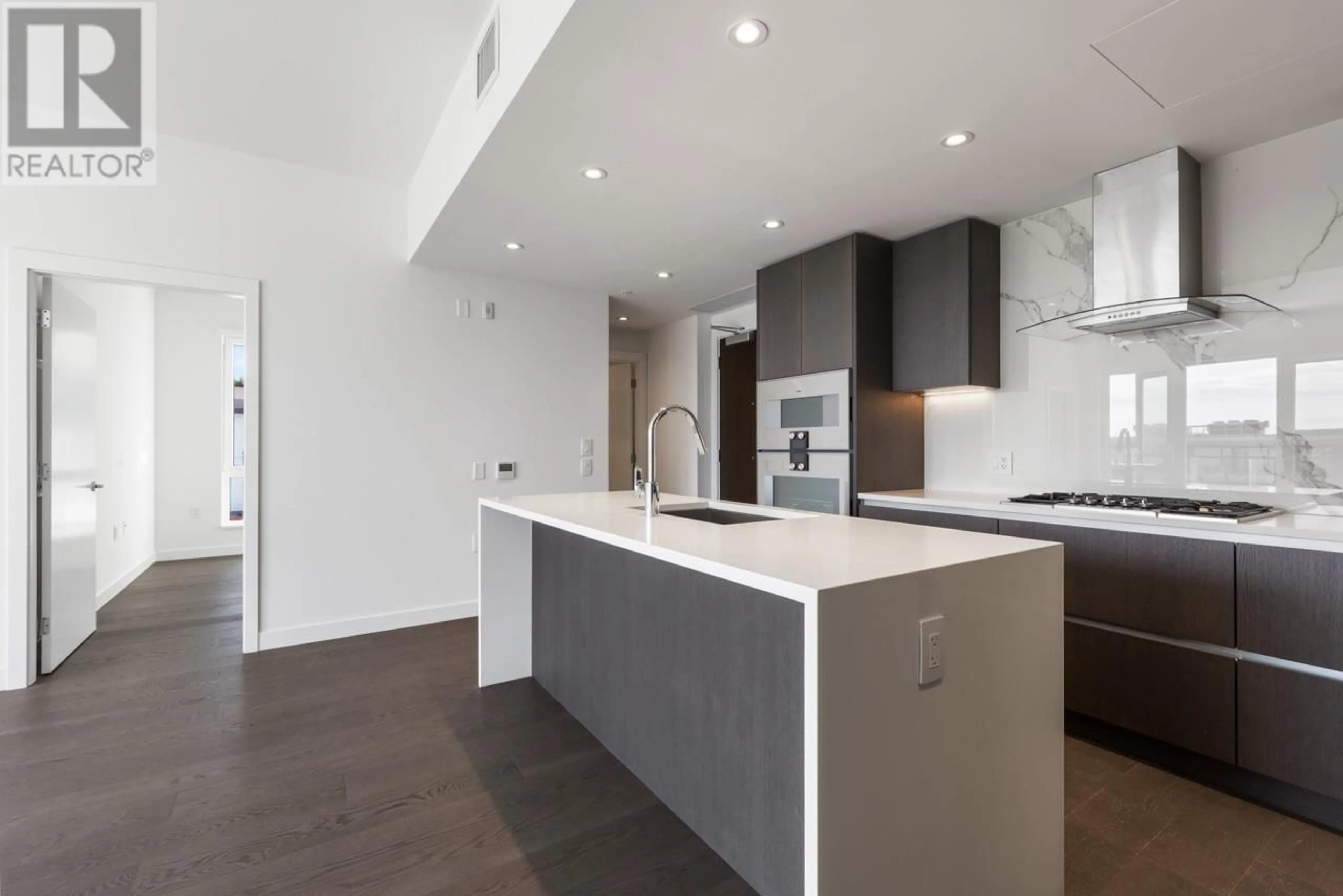 Open concept kitchen, unknown for 604 5168 CAMBIE STREET, Vancouver British Columbia V5Z2Z7